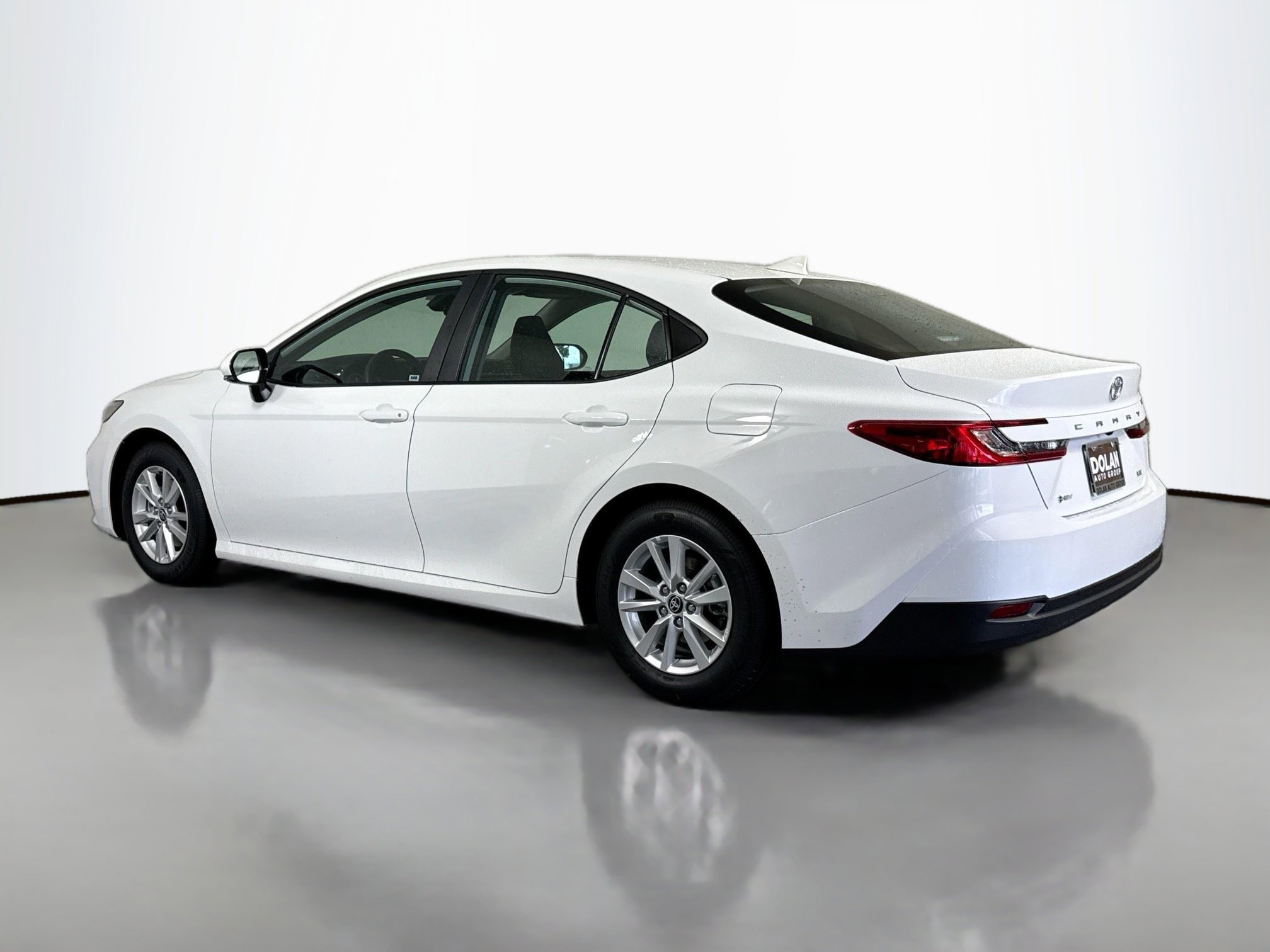 2025 Toyota Camry LE photo 3