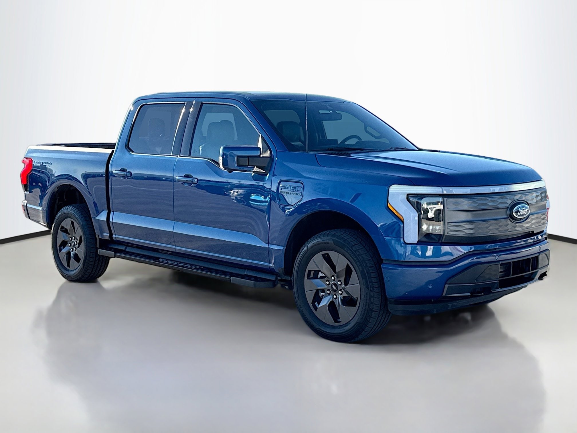 Used 2022 Ford F-150 Lightning Lariat with VIN 1FT6W1EV5NWG01007 for sale in Reno, NV