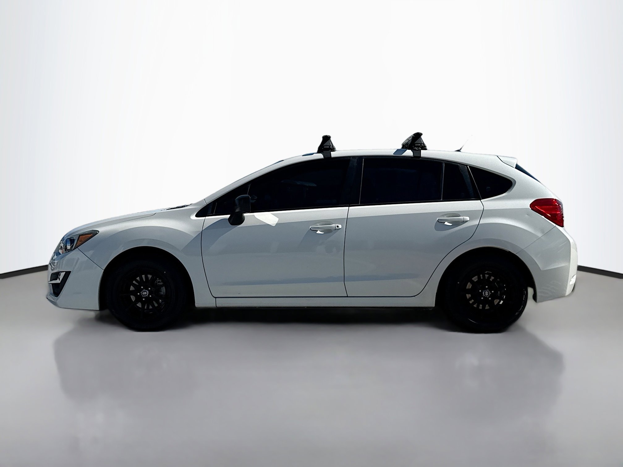 2016 Subaru Impreza 2.0i photo 3