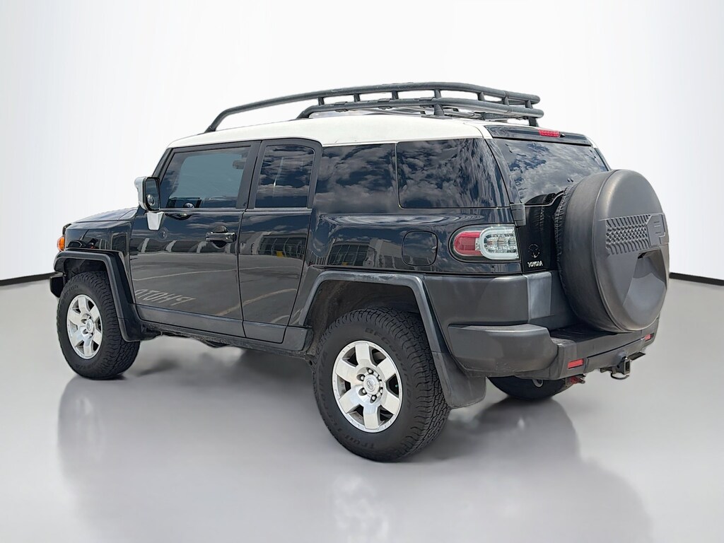 Used 2010 Toyota FJ Cruiser Base SUV