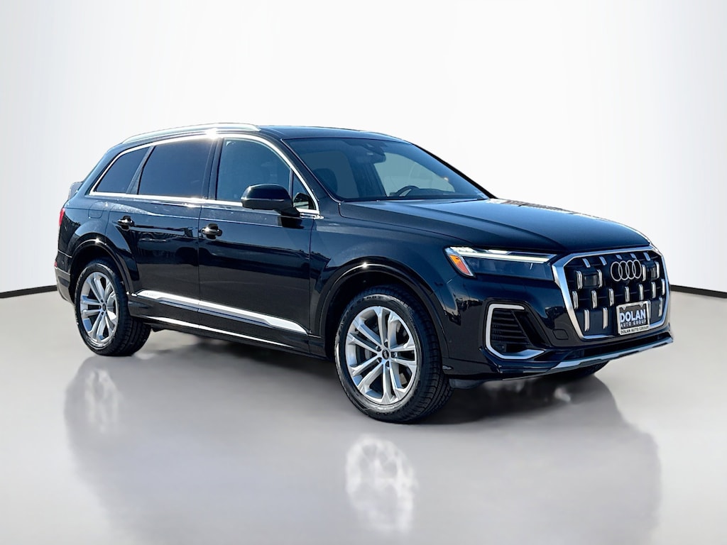 Used 2025 Audi Q7 55 Premium Plus SUV