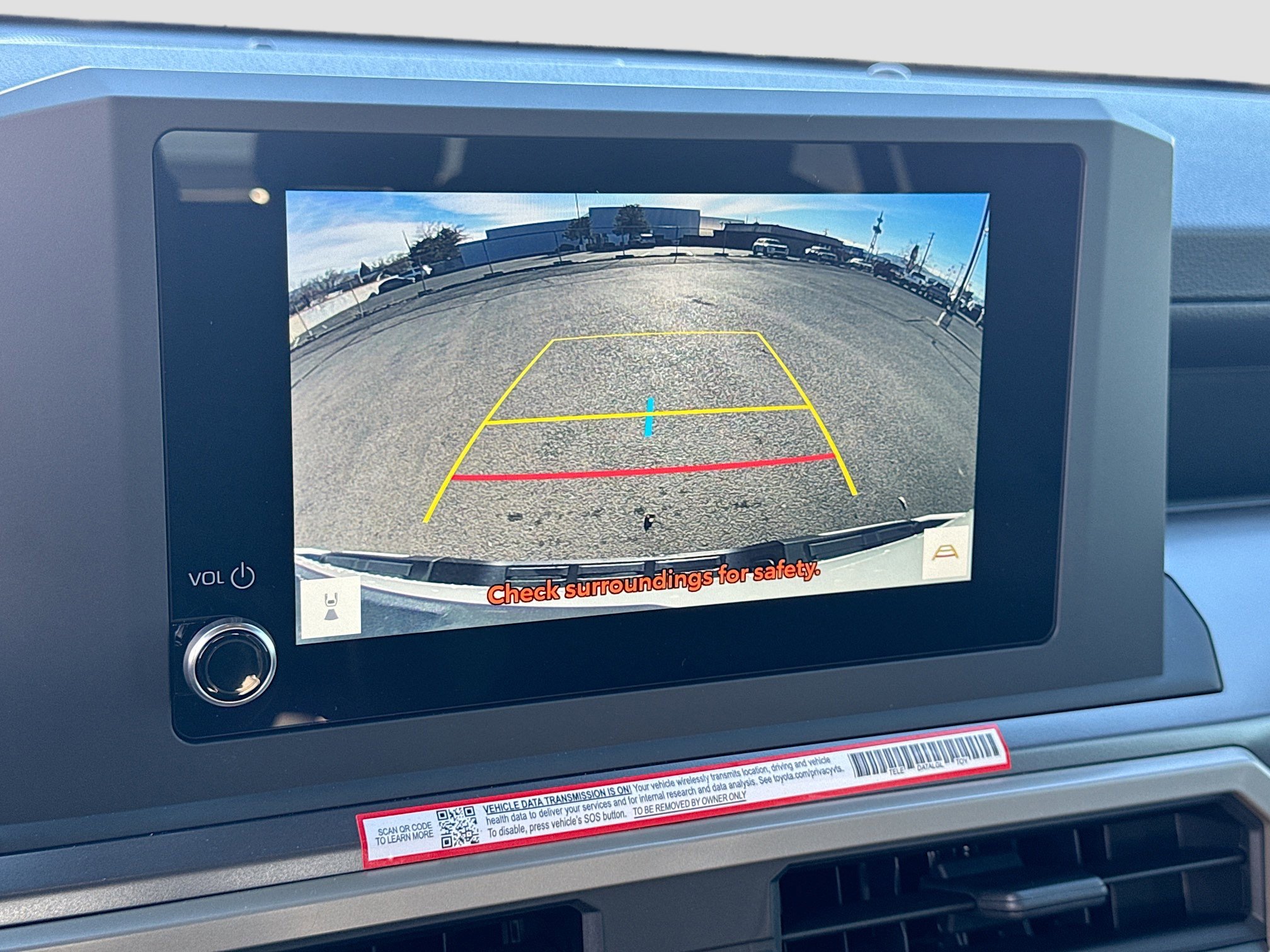 2025 Toyota Tacoma SR5 - Photo 18