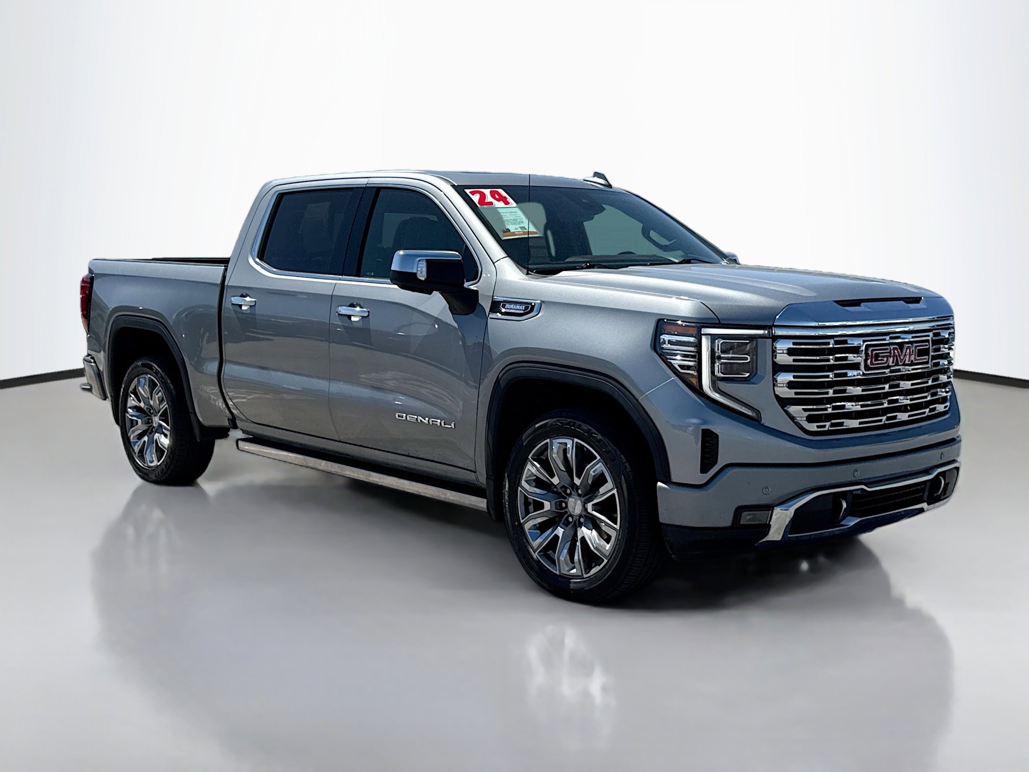2024 GMC Sierra 4WD Crew Cab Short Box Denali's photo