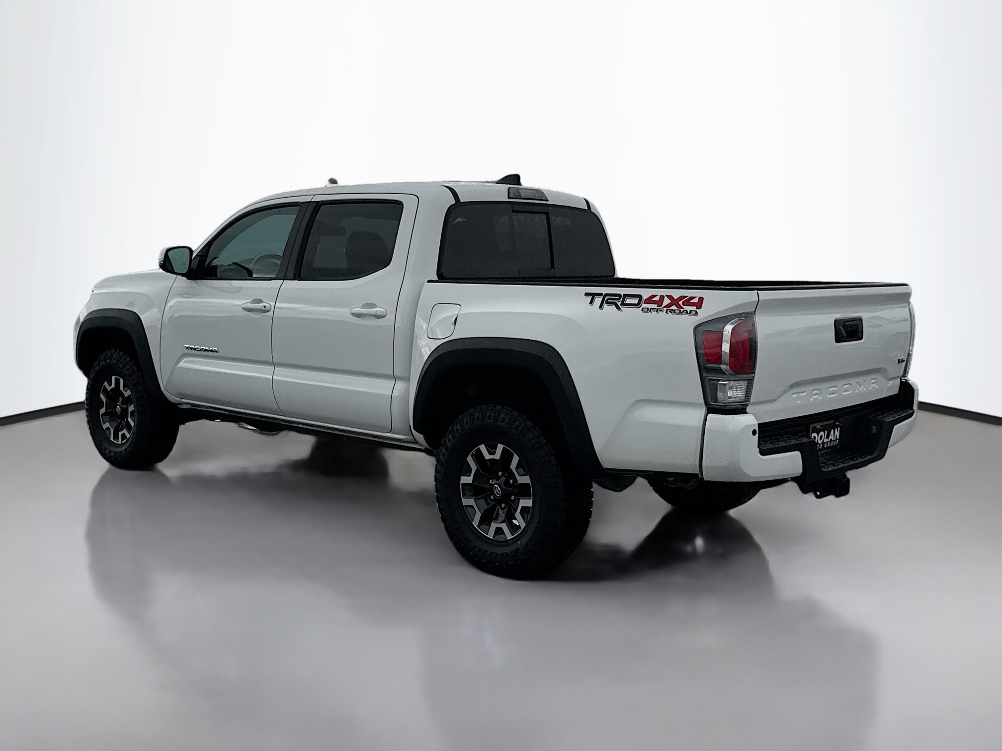 2023 Toyota Tacoma TRD Off-Road Double Cab photo 3