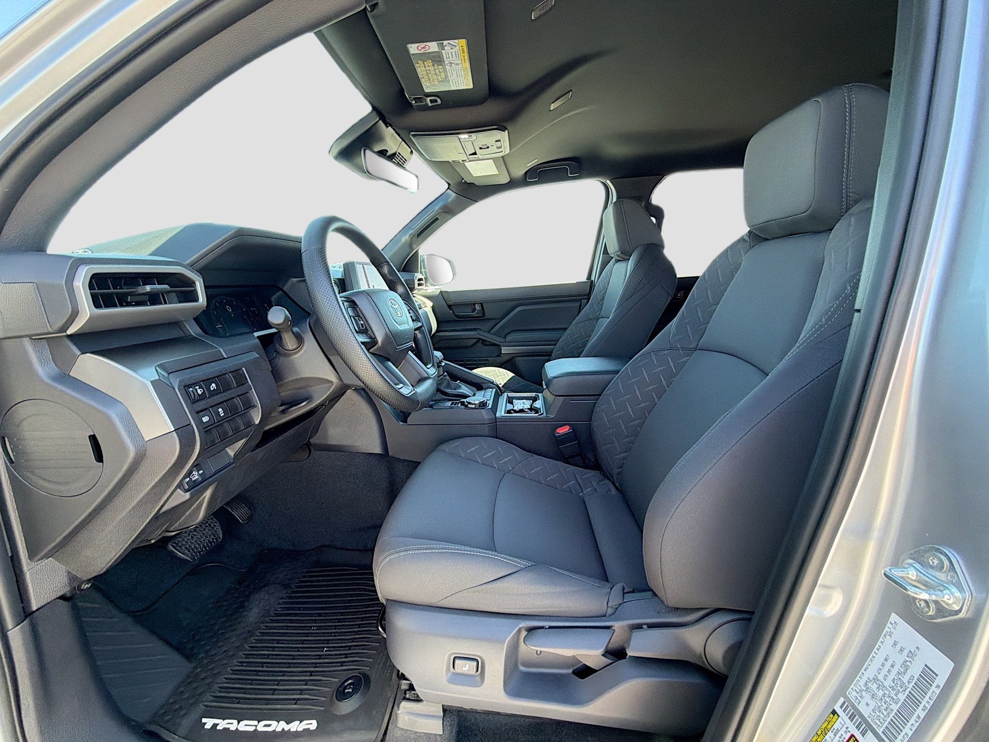 2026 Toyota Tacoma SR5 - Photo 8