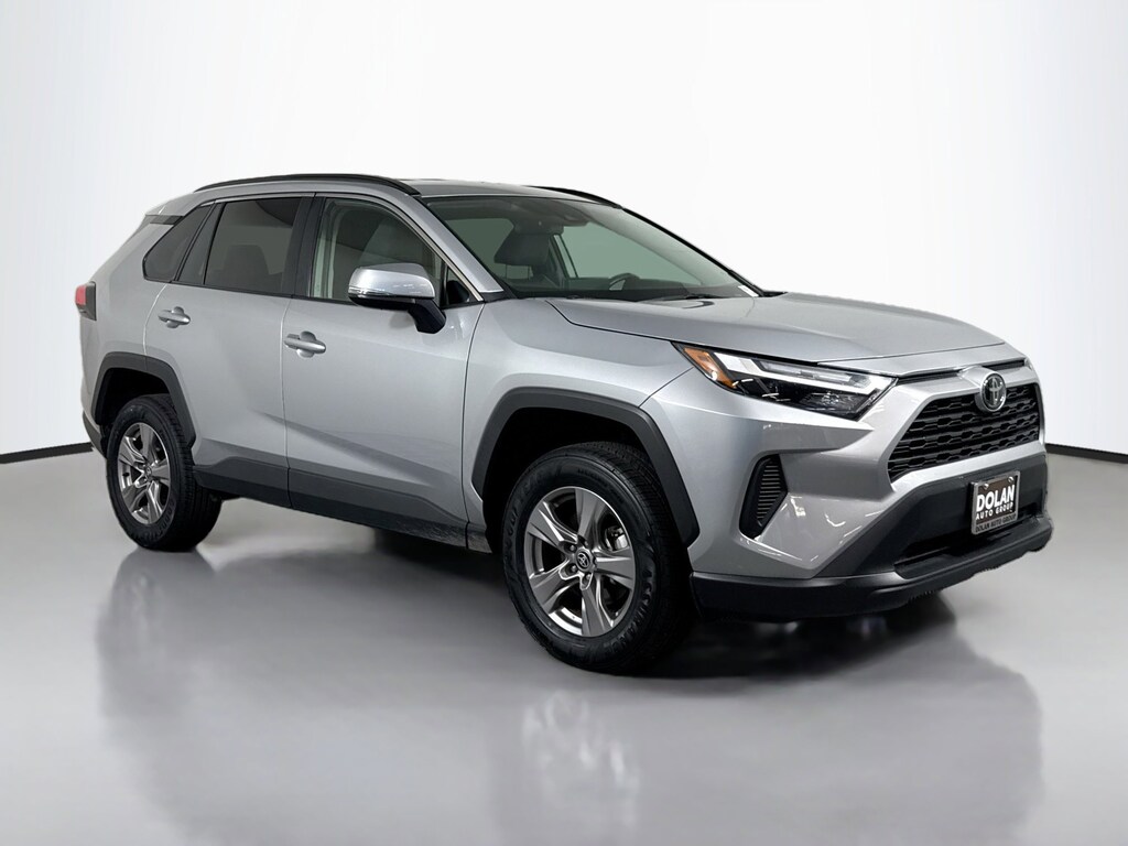 Used 2025 Toyota RAV4 XLE SUV