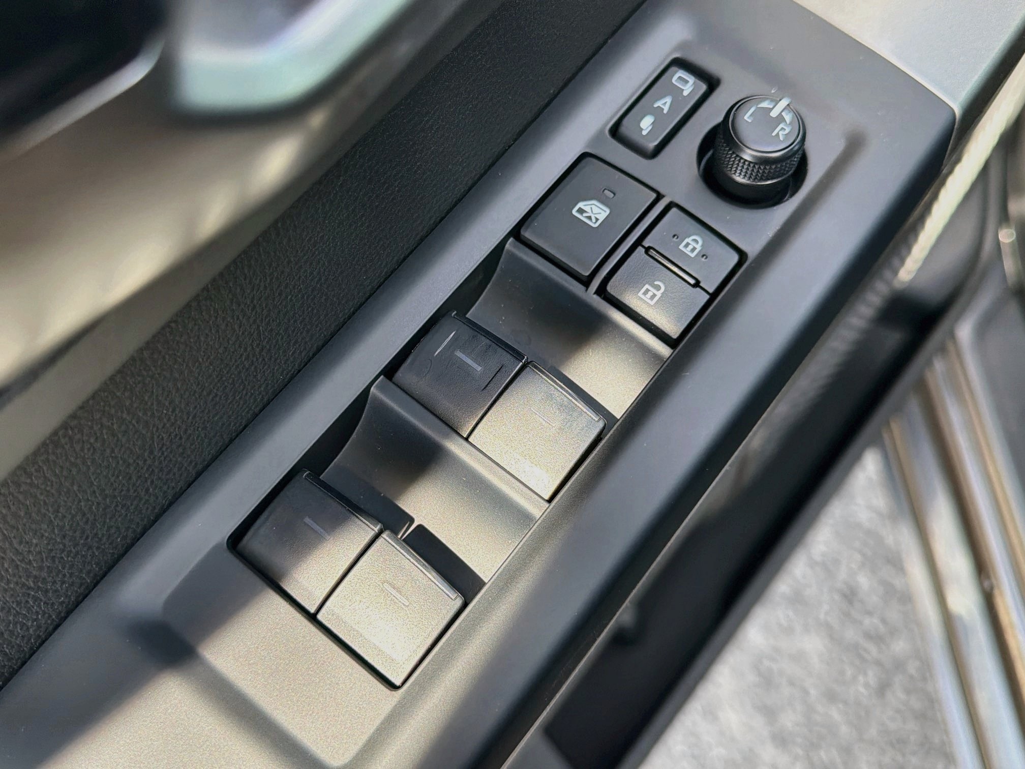 2026 Toyota Tundra Platinum - Photo 31