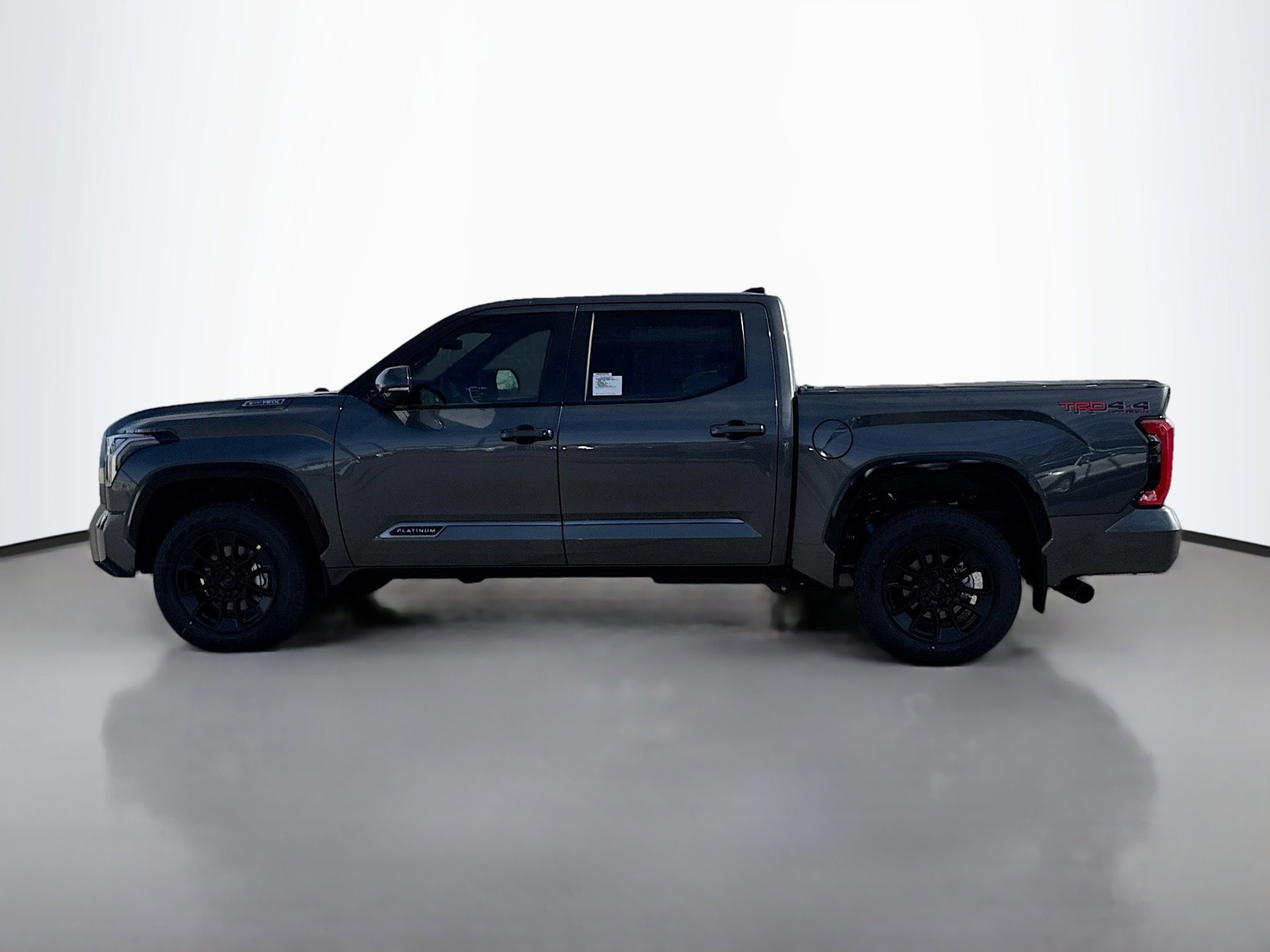 2025 Toyota Tundra Platinum CrewMax photo 2