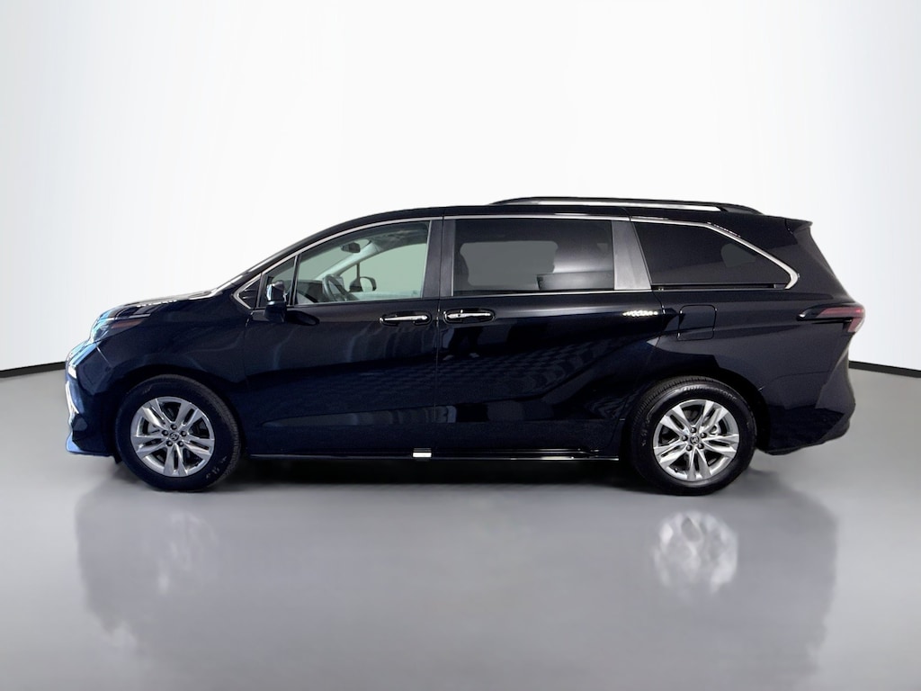 Certified 2025 Toyota Sienna XLE Van Passenger Van