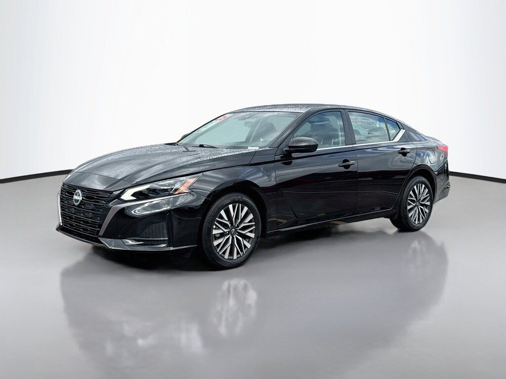 Used 2026 Nissan Altima 2.5 SV Sedan