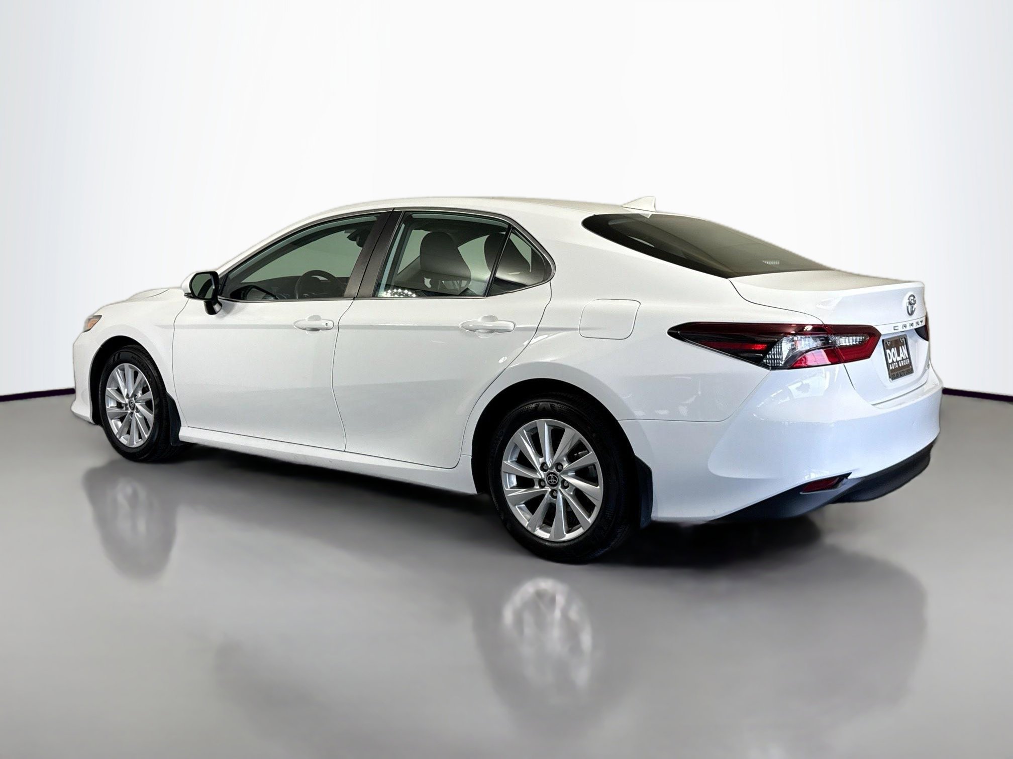 2023 Toyota Camry LE photo 2
