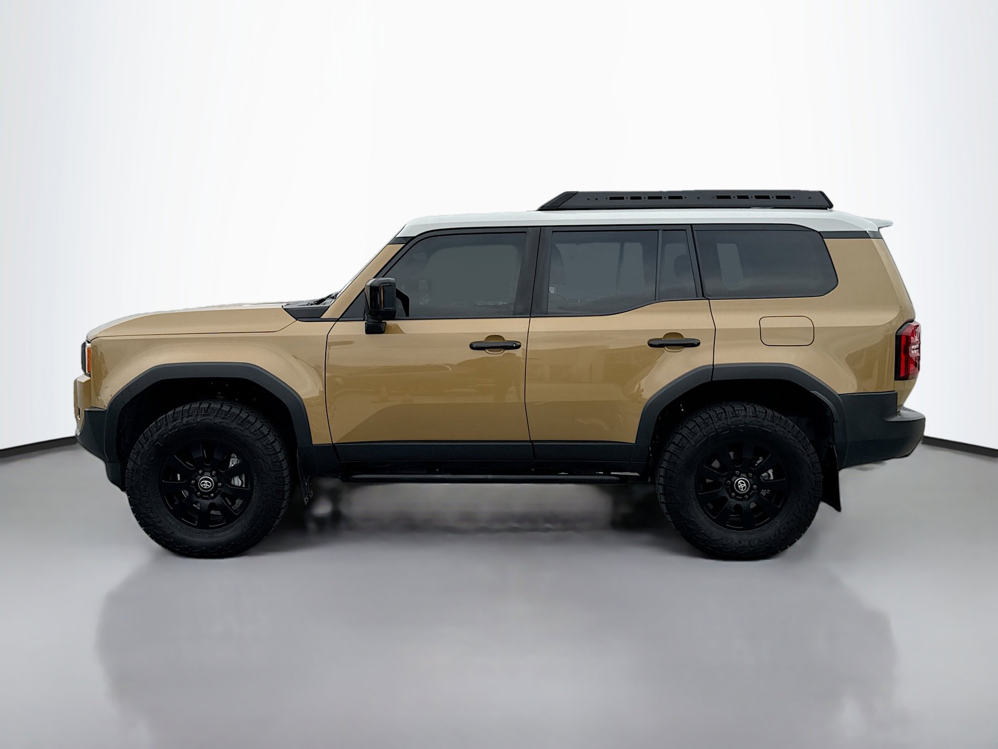2024 Toyota Land Cruiser First Edition photo 3