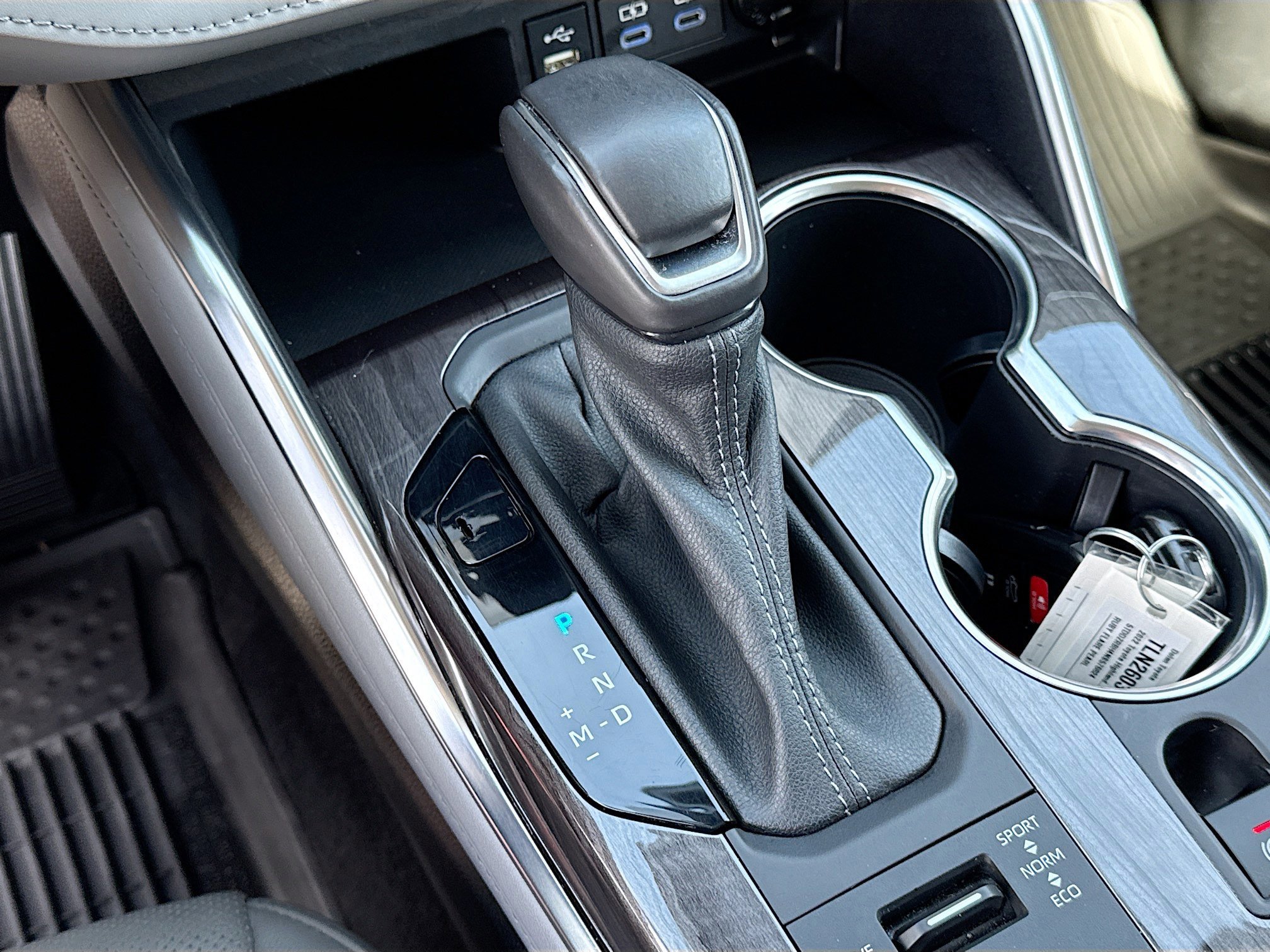 2022 Toyota Highlander Limited - Photo 25