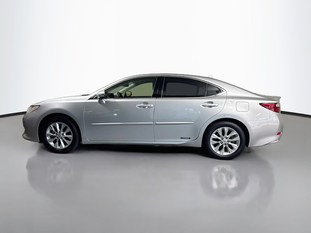 Used 2013 Lexus ES 300h Sedan