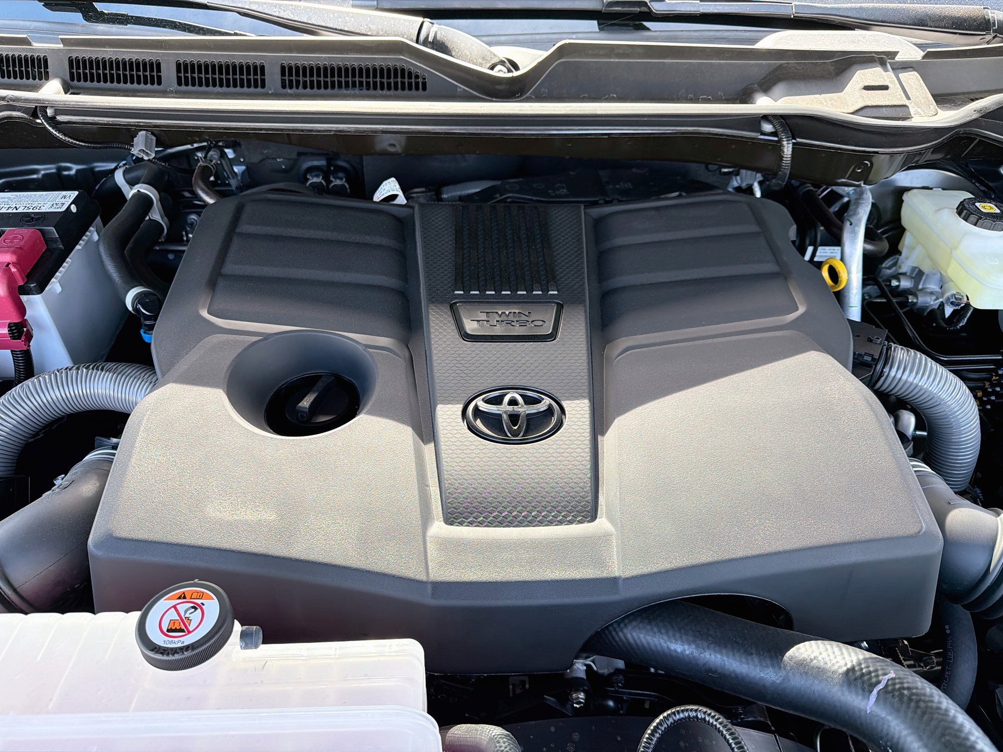 2026 Toyota Tundra Platinum - Photo 27