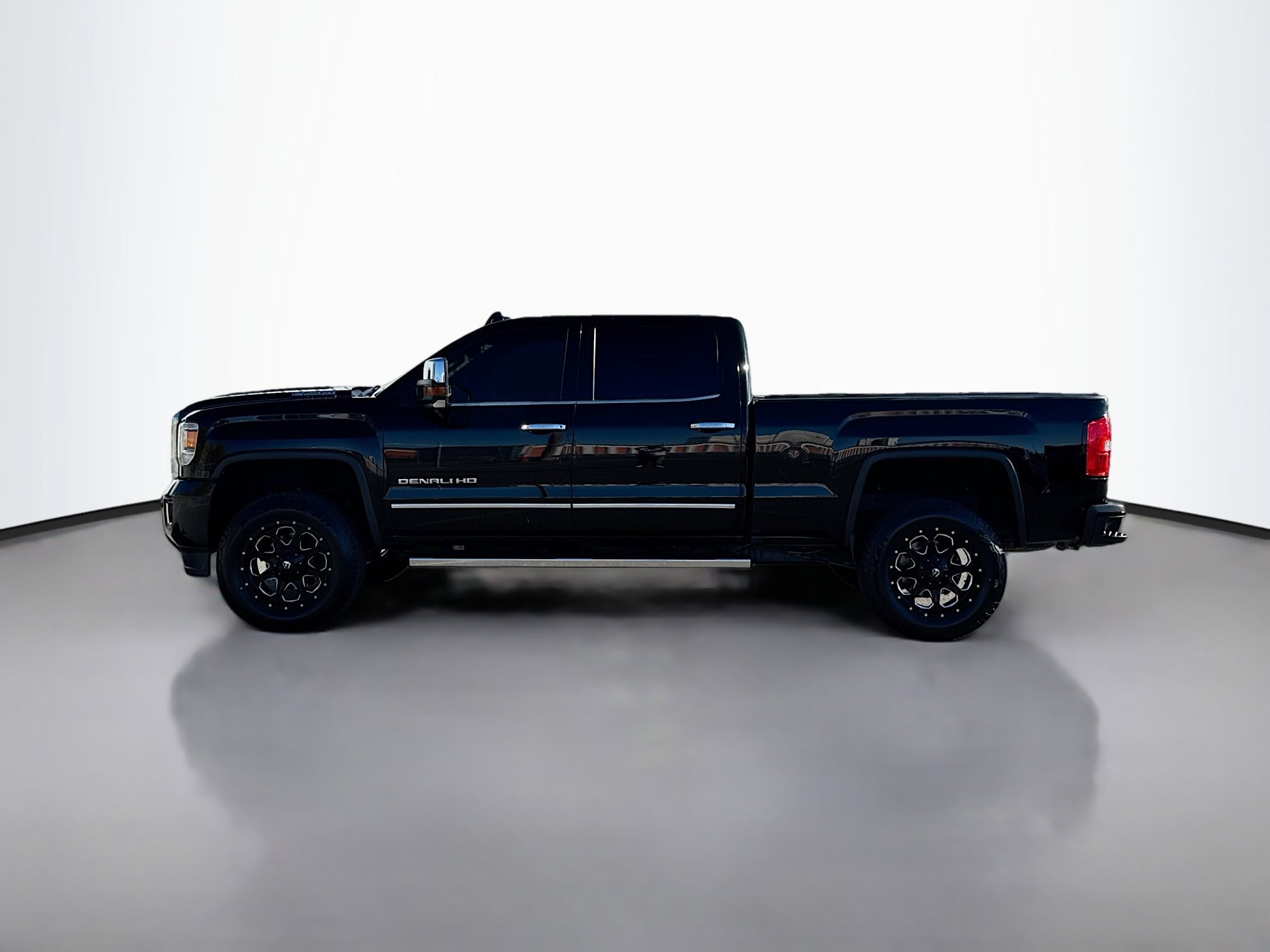 2018 Gmc Sierra Denali photo 3