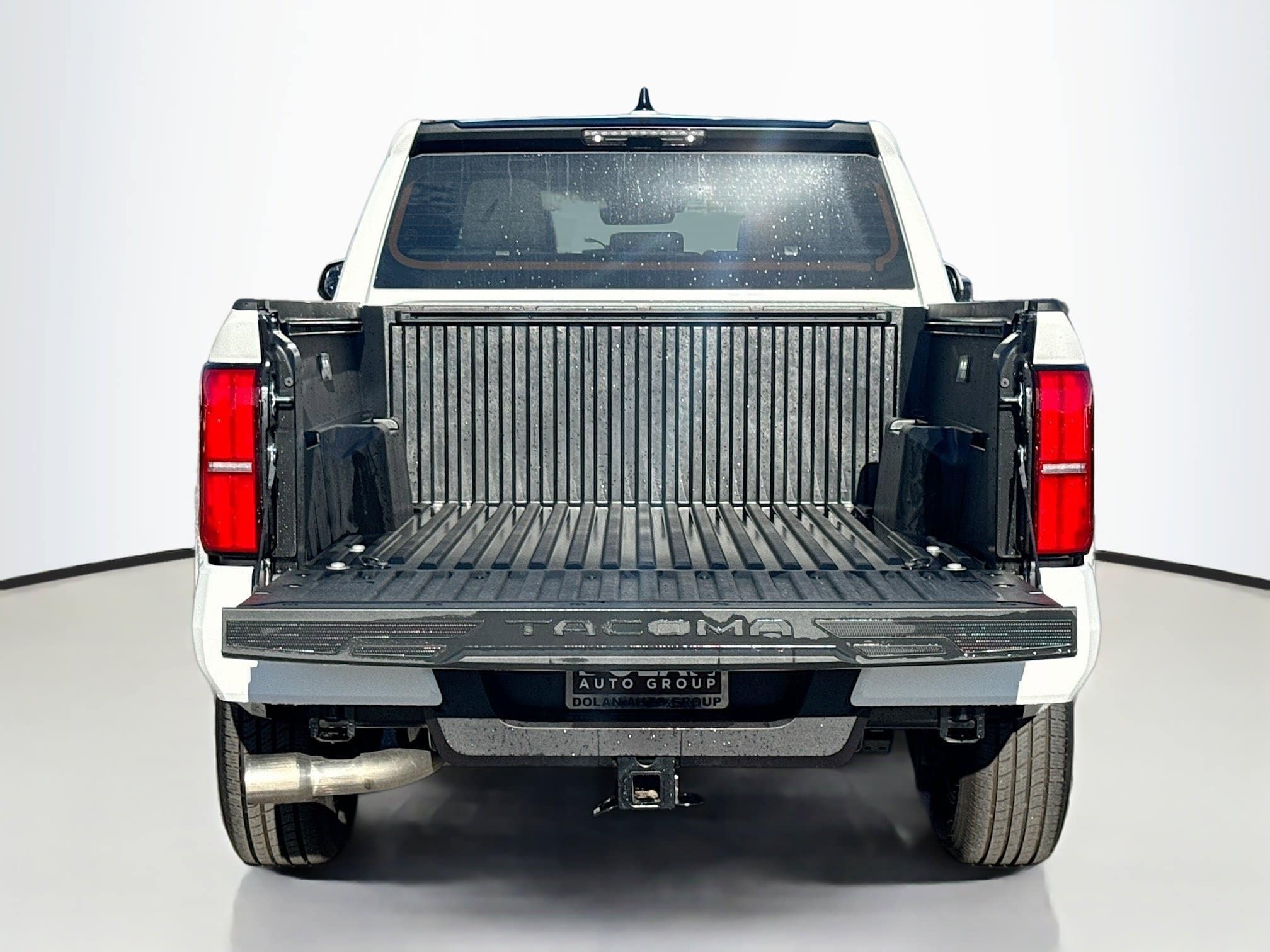 2025 Toyota Tacoma SR5 - Photo 12