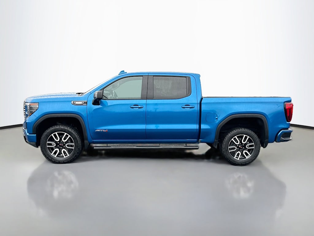 Used 2023 GMC Sierra 1500 AT4 Truck Crew Cab