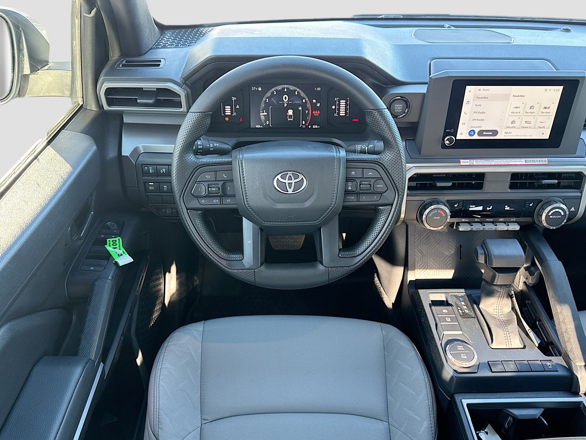 2025 Toyota Tacoma SR5 - Photo 8