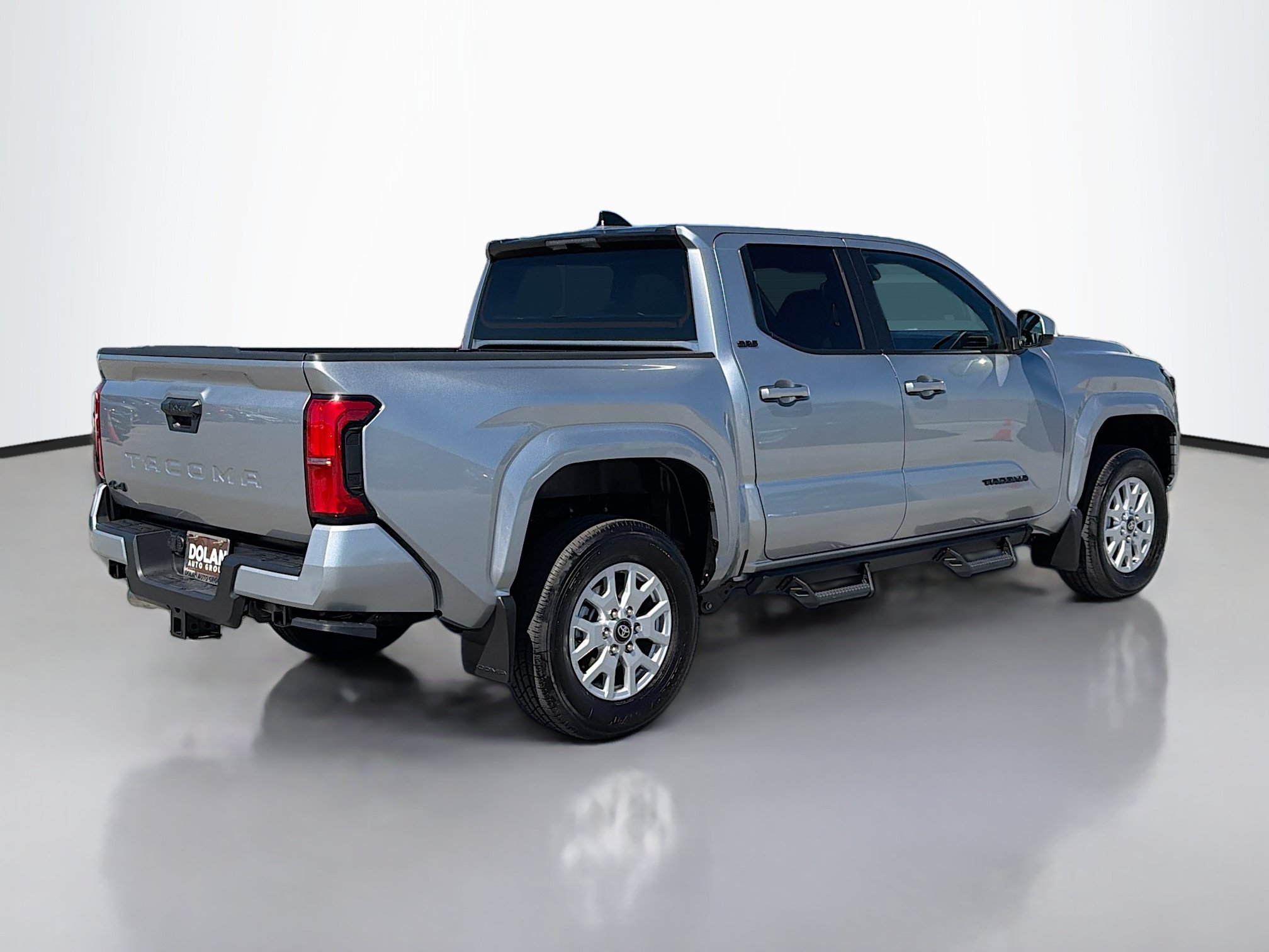 2026 Toyota Tacoma SR5 - Photo 28