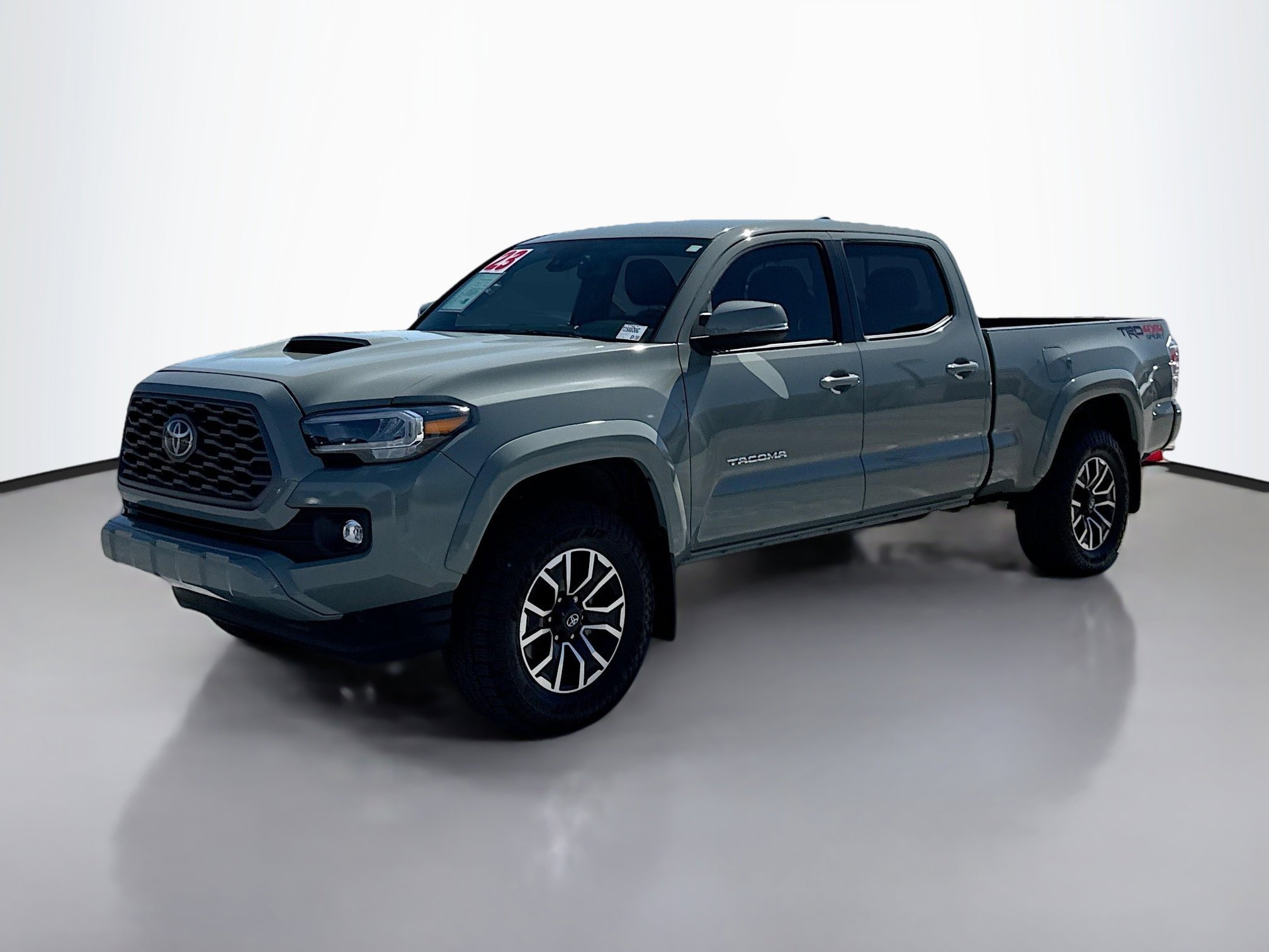 2023 Toyota Tacoma TRD Sport Double Cab photo 2