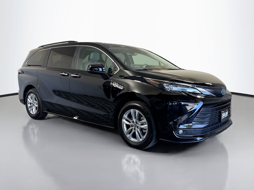 Certified 2025 Toyota Sienna XLE Van Passenger Van