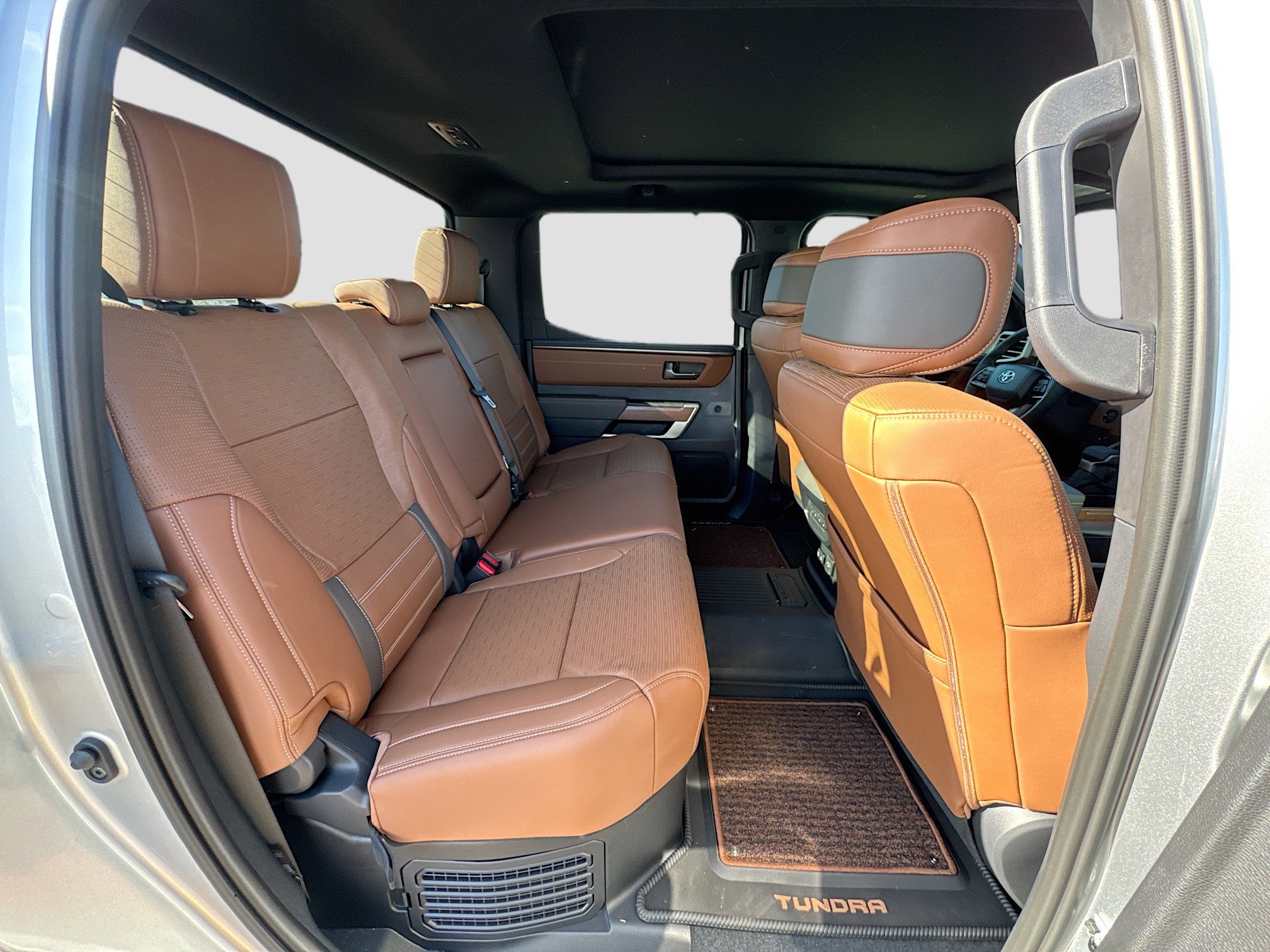 2026 Toyota Tundra 1794 Edition - Photo 26