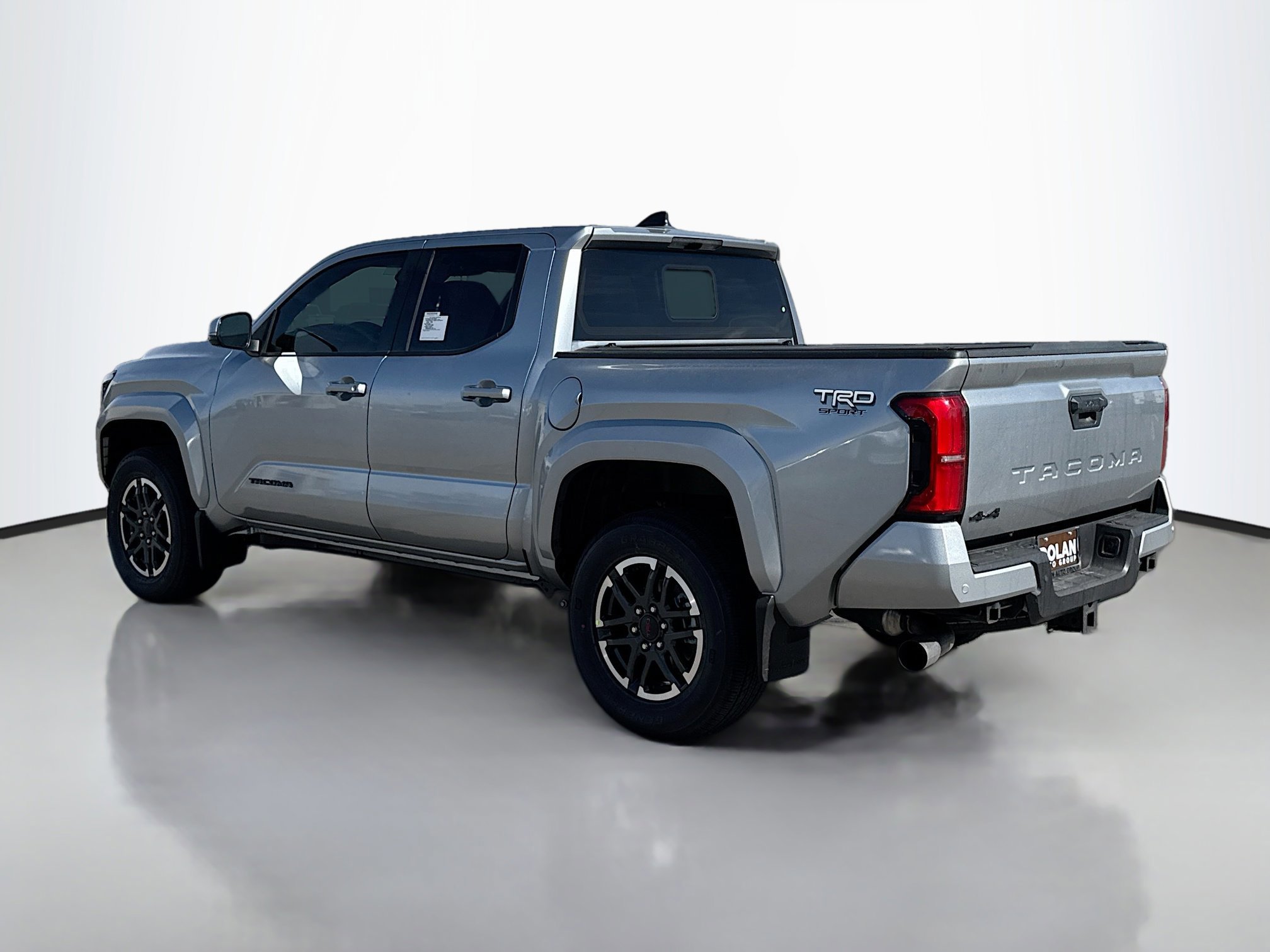 2025 Toyota Tacoma TRD Sport photo 3