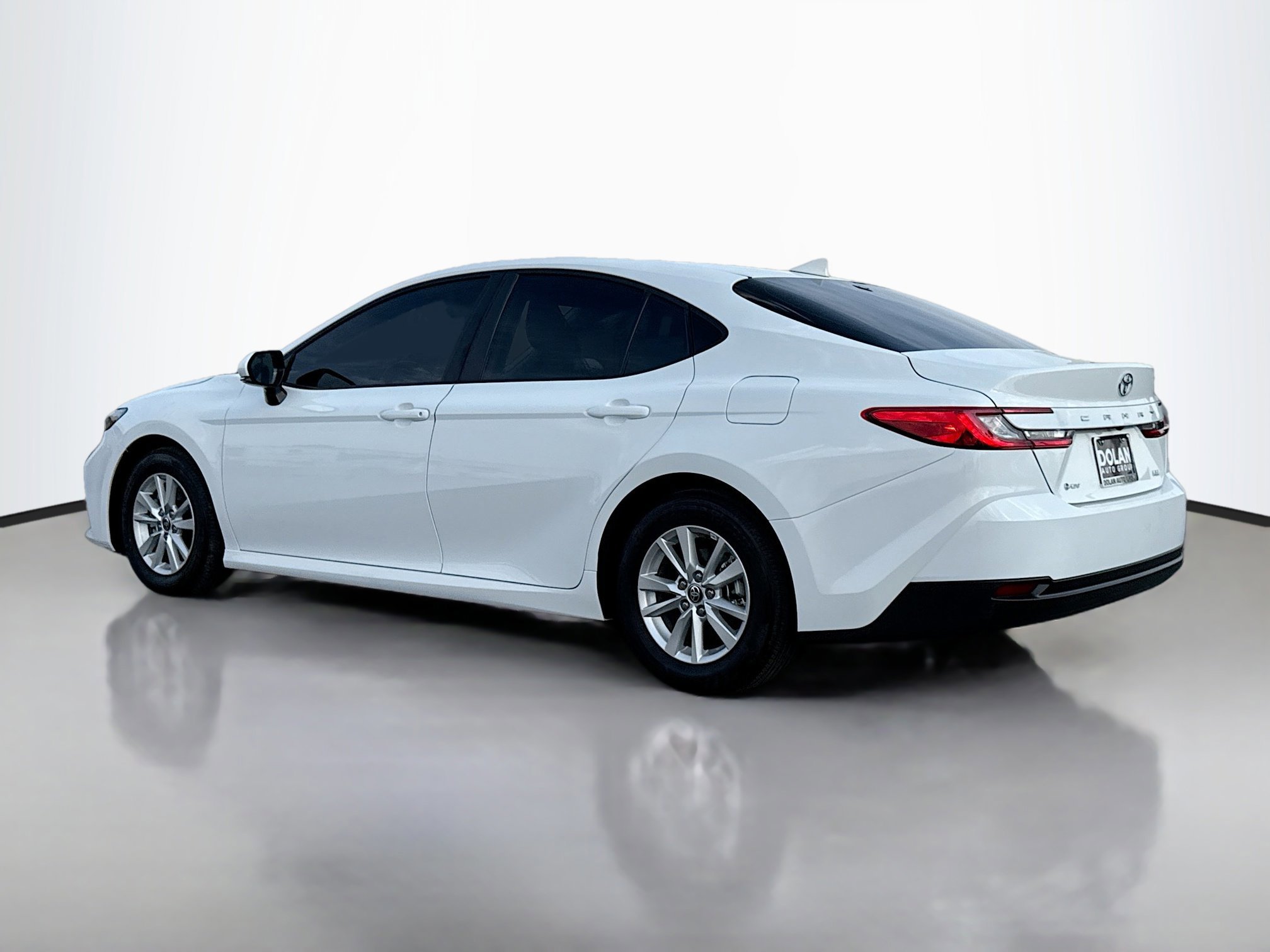 2025 Toyota Camry LE photo 3