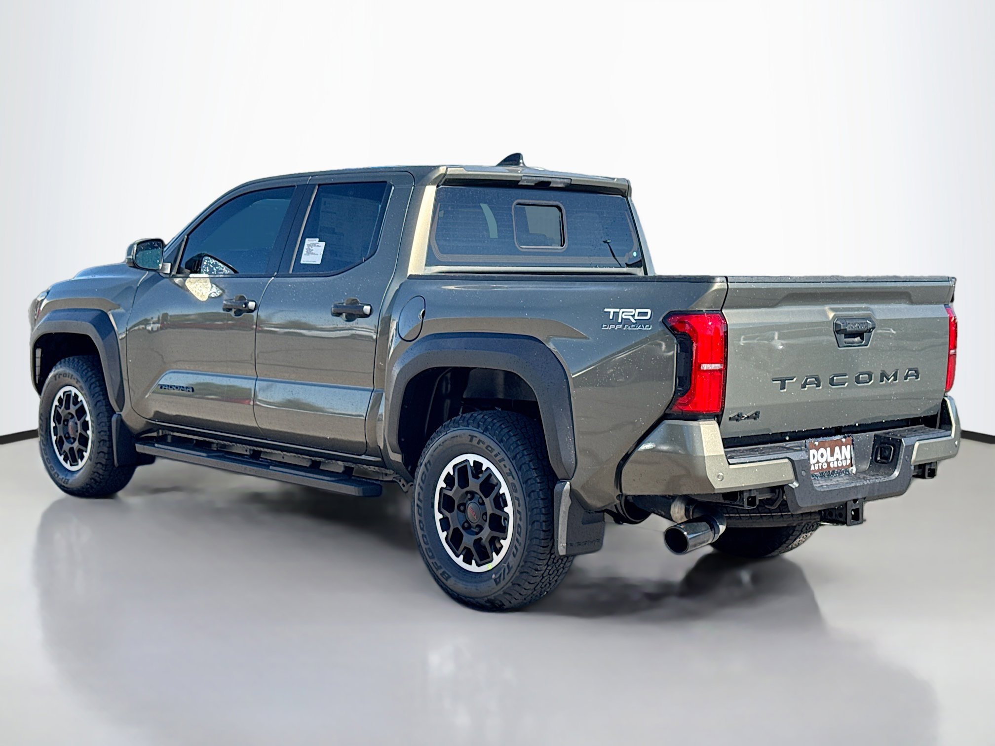 2025 Toyota Tacoma TRD Off-Road photo 4