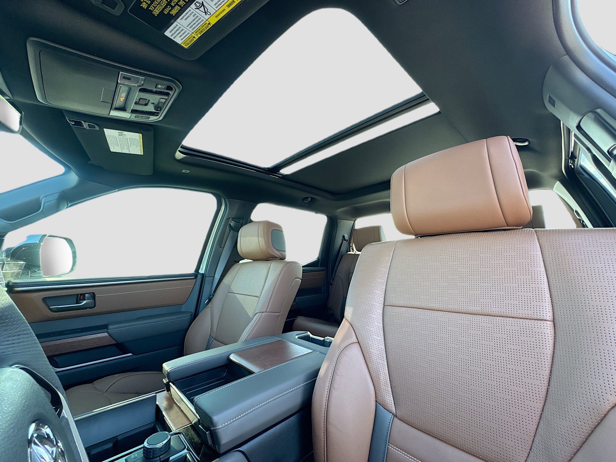 2026 Toyota Tundra 1794 Edition - Photo 10