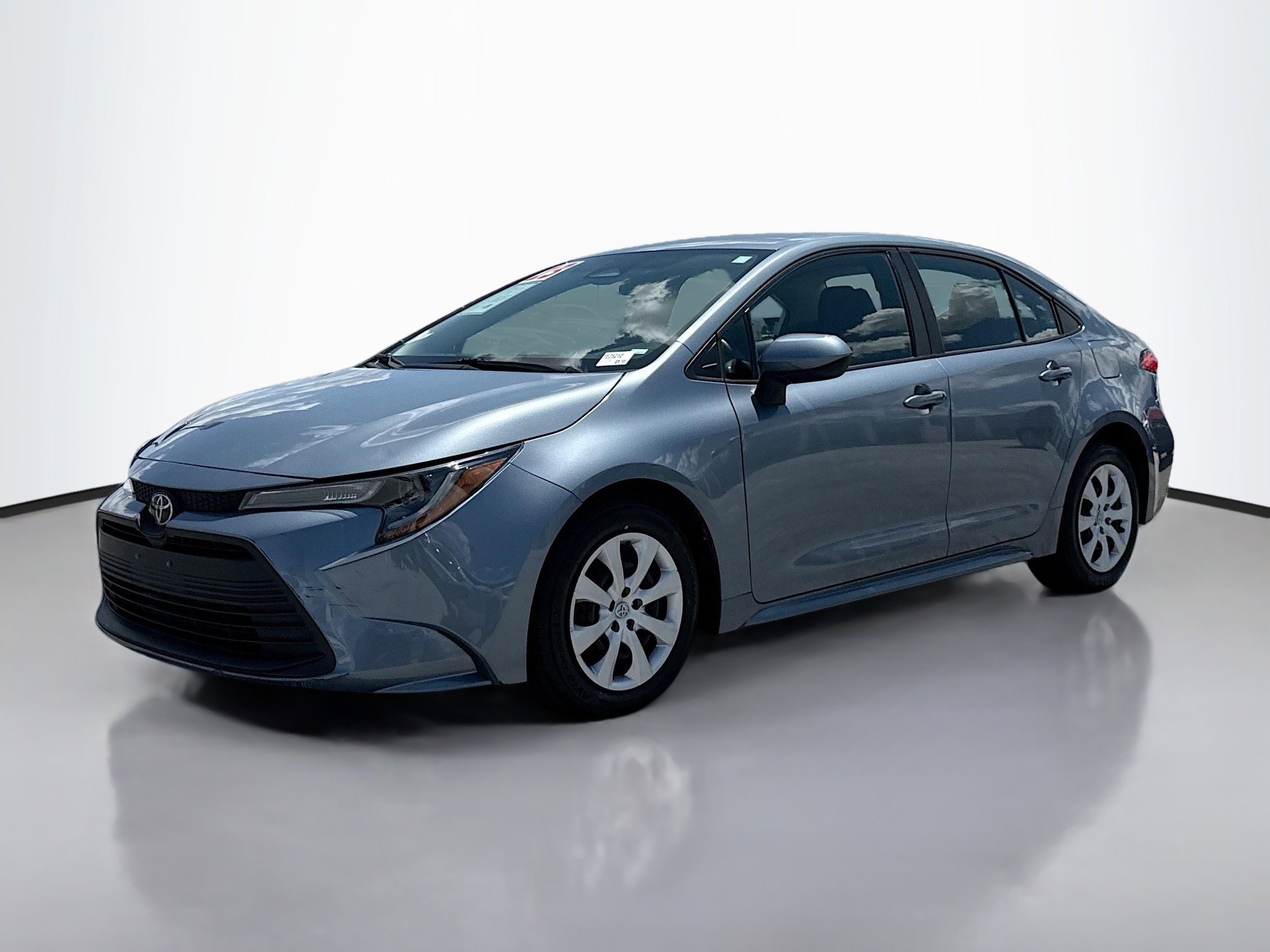 Certified 2023 Toyota Corolla LE with VIN 5YFB4MDE6PP032462 for sale in Northfield, Minnesota