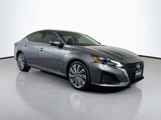 Used 2025 Nissan Altima 2.5 SL Sedan for sale in Reno, NV