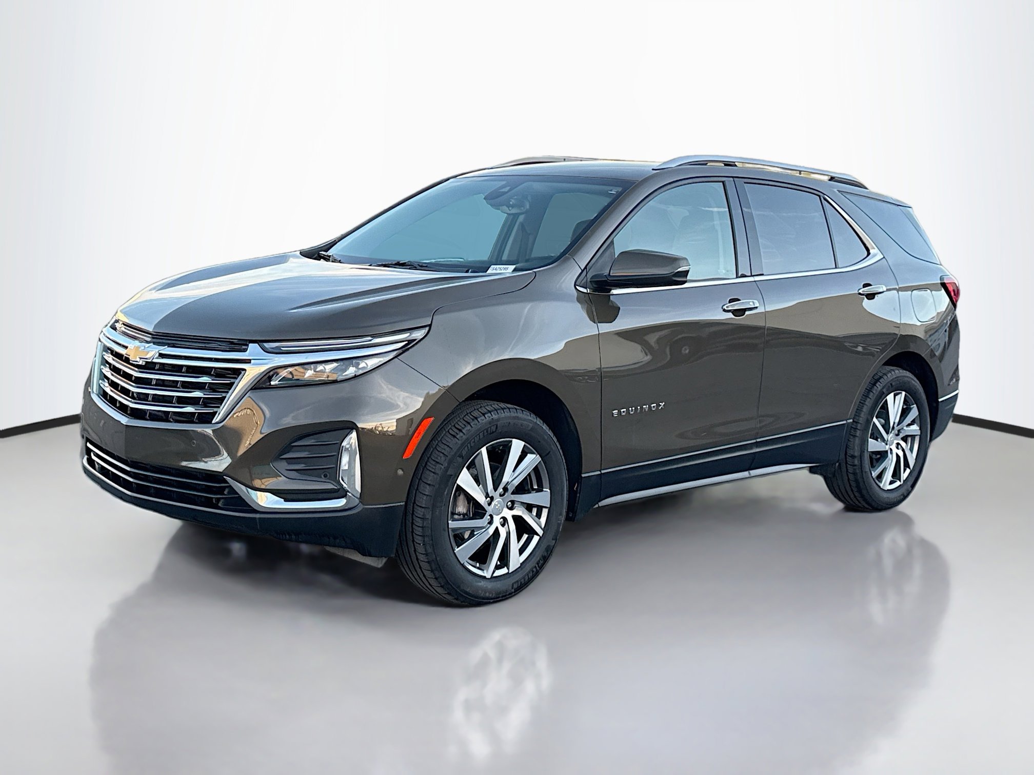 2024 Chevrolet Equinox Premier photo 2