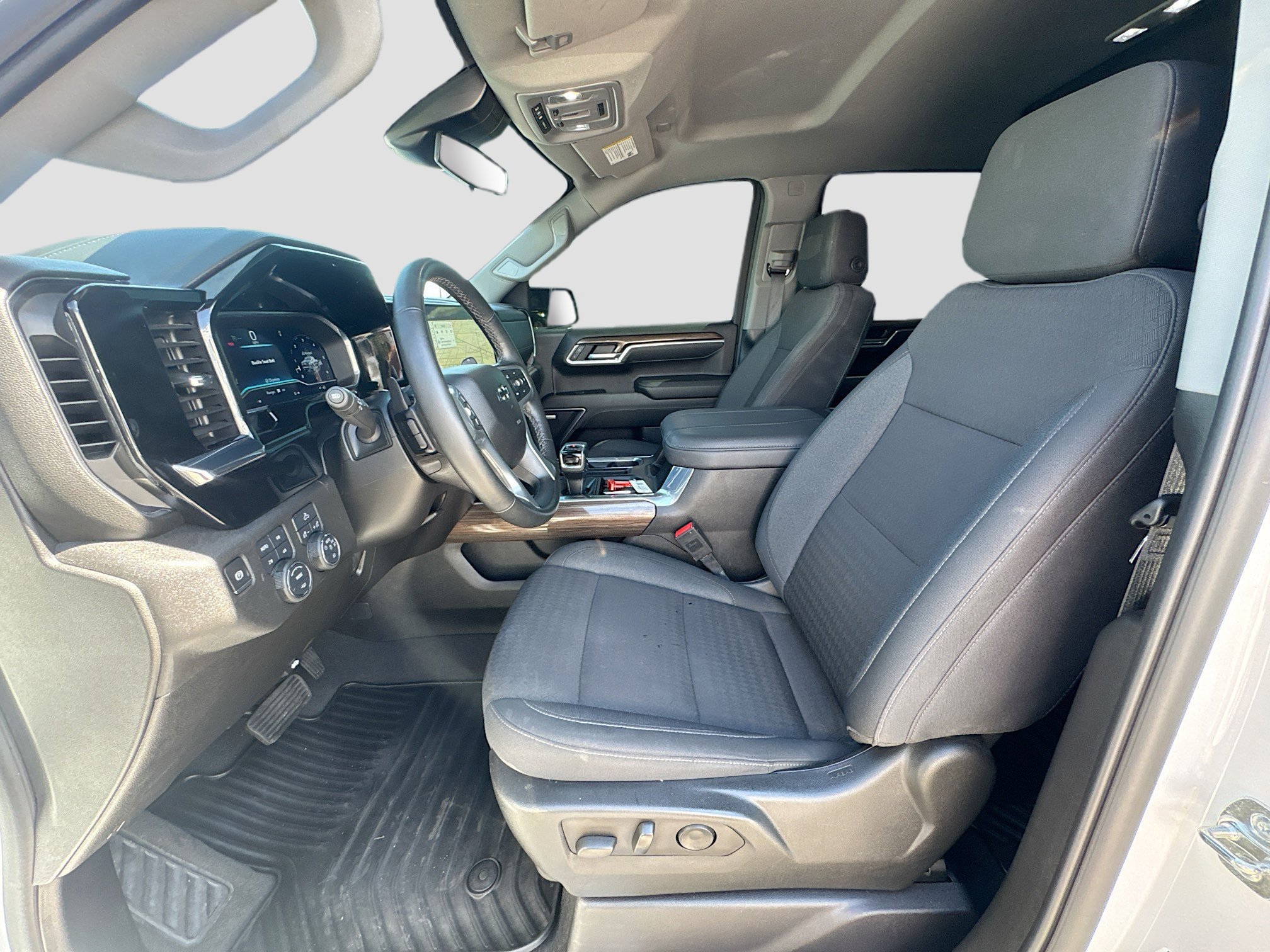 2025 Chevrolet Silverado 1500 RST - Photo 7