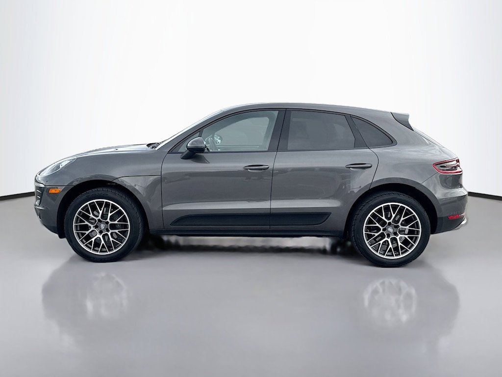 Used 2018 Porsche Macan SUV