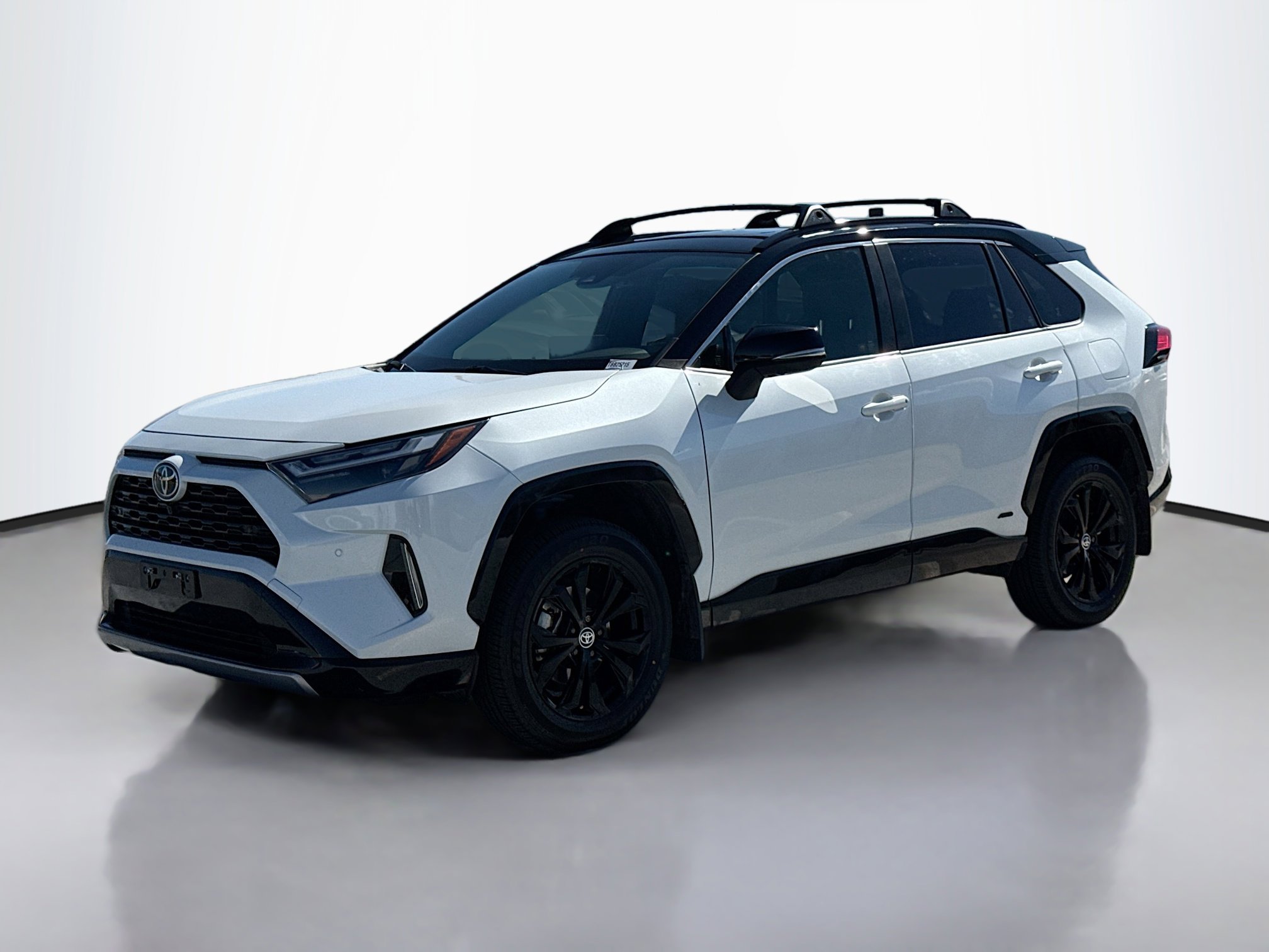 2025 Toyota RAV4 Hybrid XSE photo 2