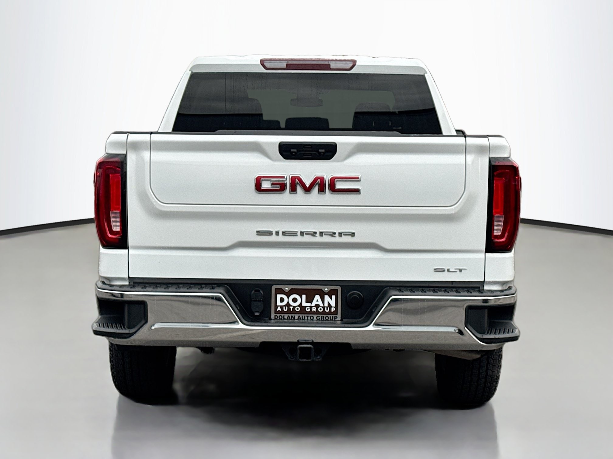 2024 GMC Sierra 1500 SLT - Photo 30