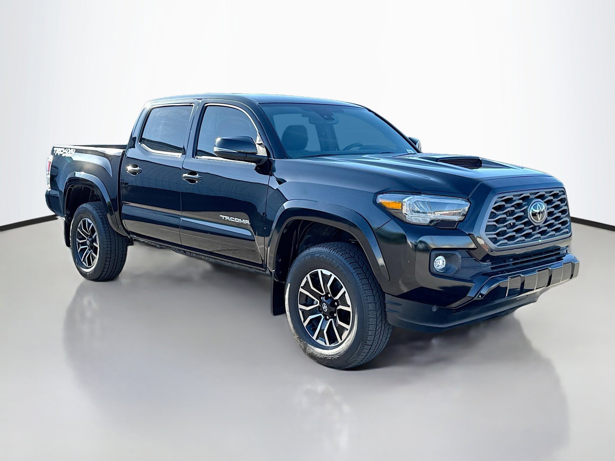 2023 Toyota Tacoma - Image 1