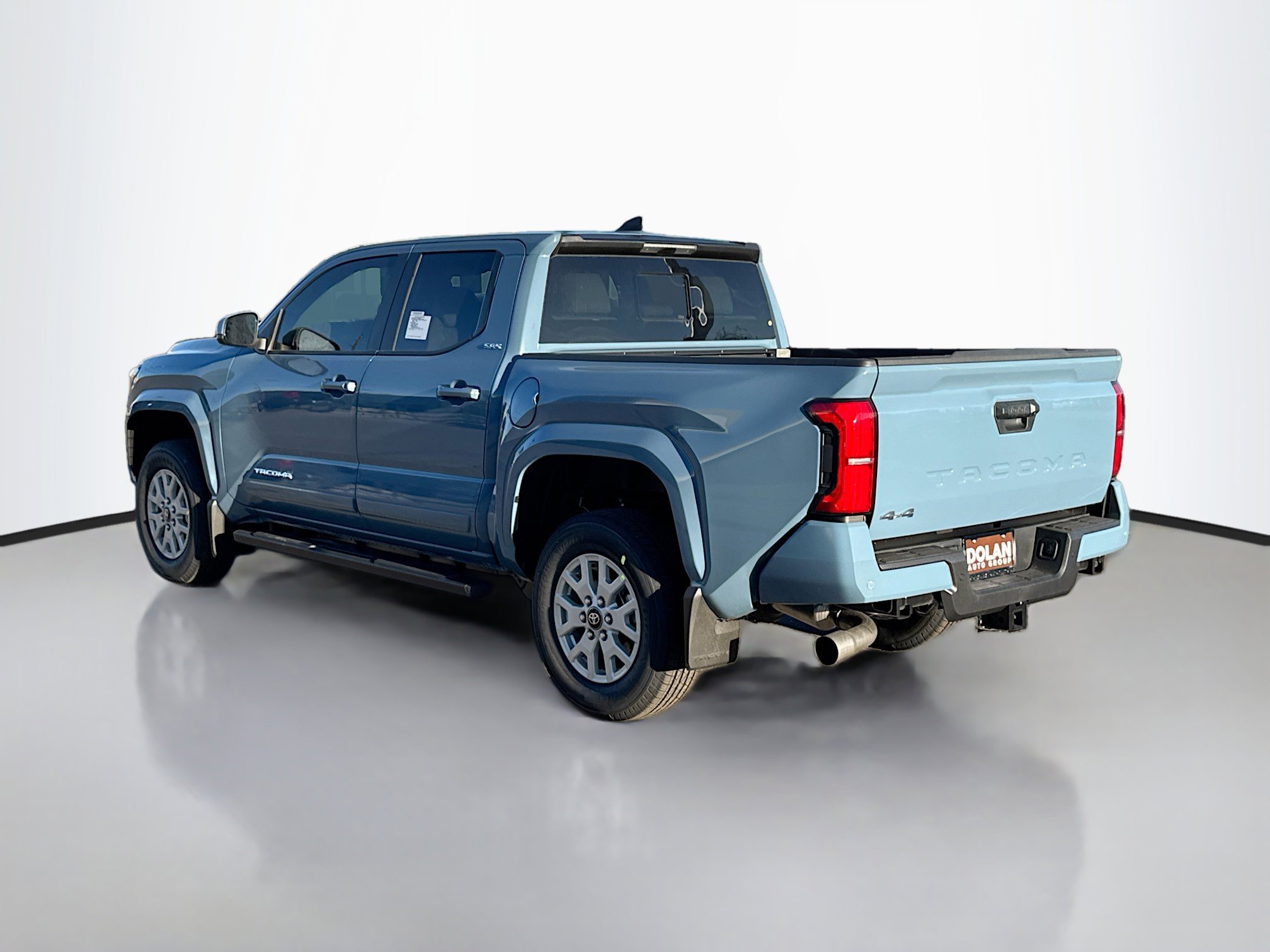 2026 Toyota Tacoma SR5 photo 4