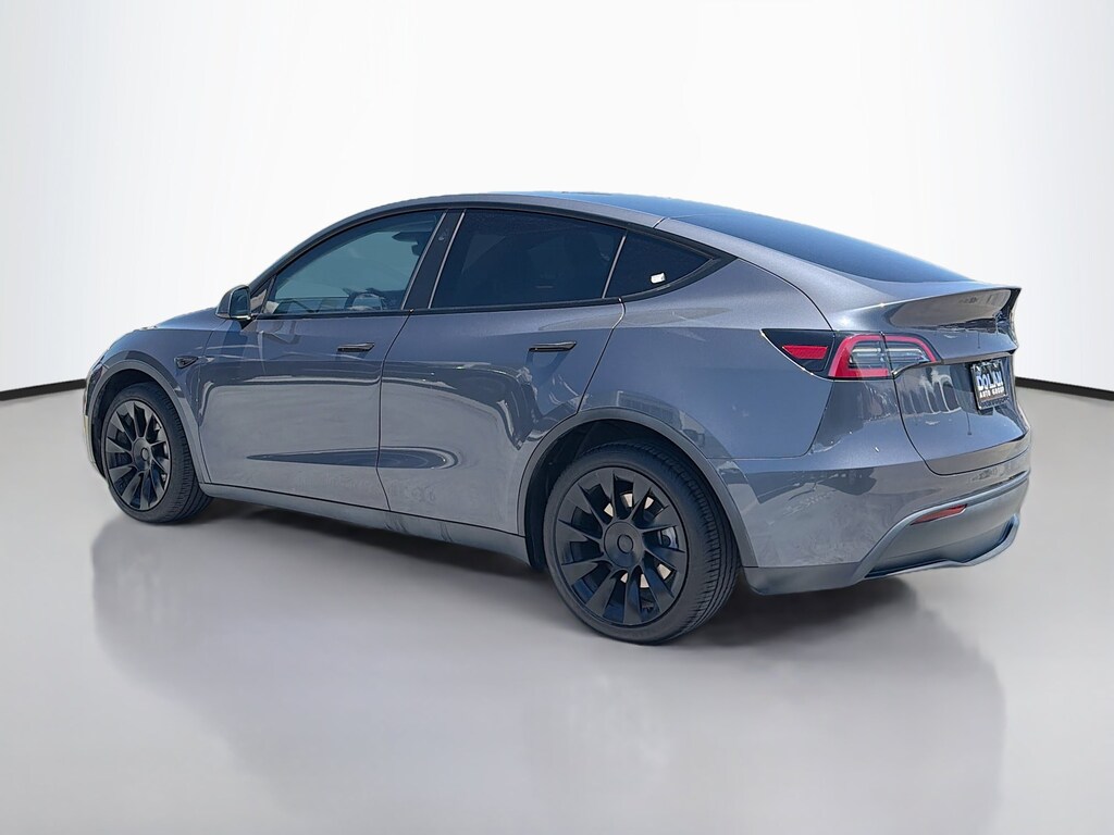 Used 2023 Tesla Model Y Long Range SUV