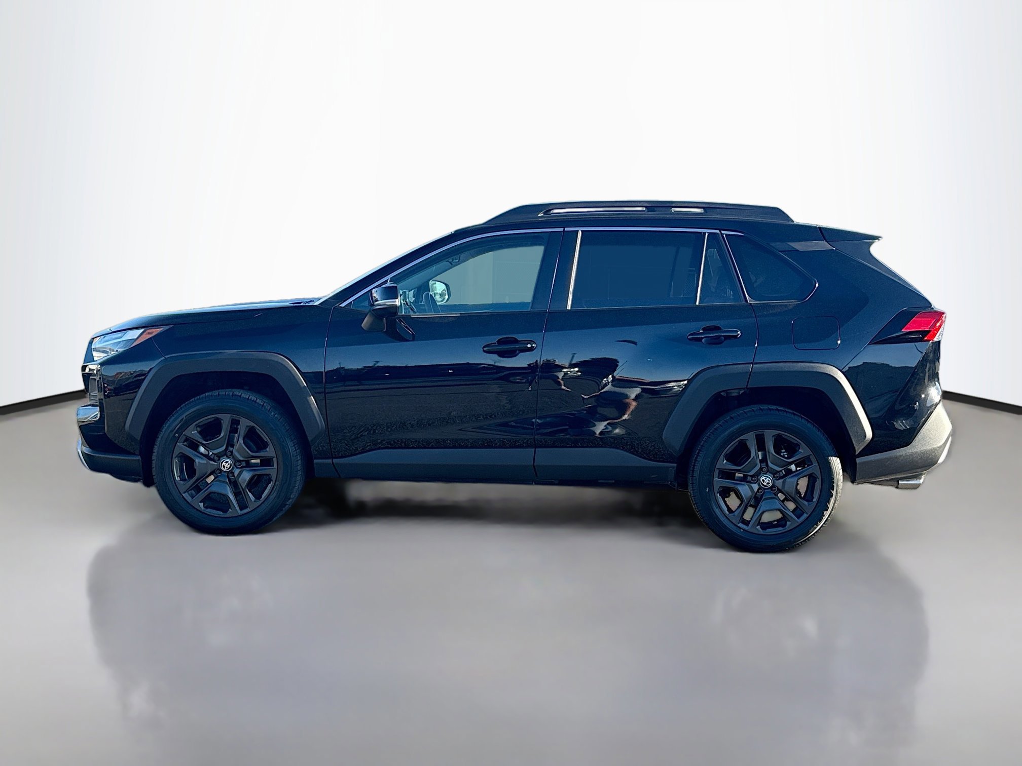 2024 Toyota RAV4 Adventure photo 2