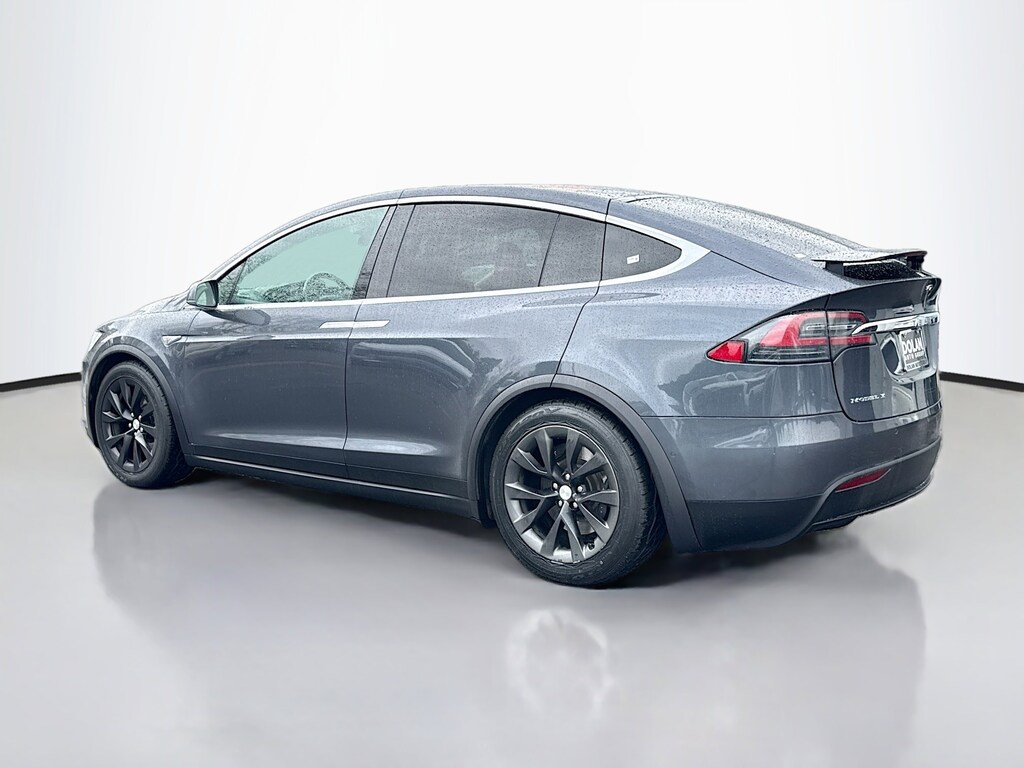 Used 2016 Tesla Model X 90D SUV