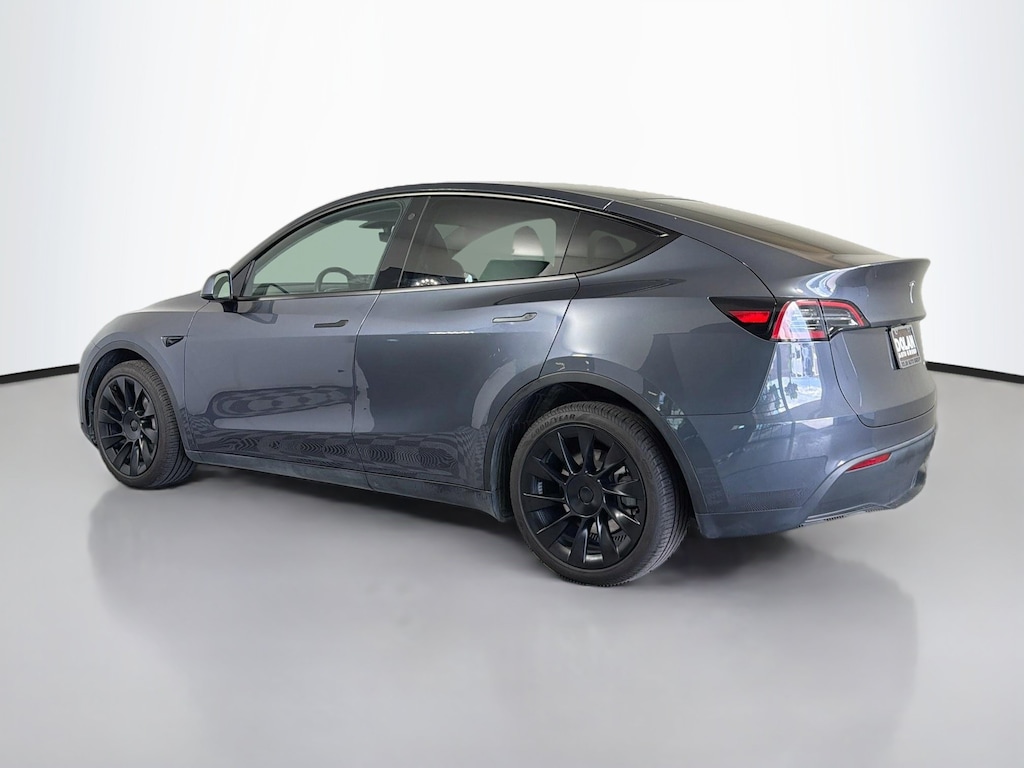 Used 2023 Tesla Model Y Long Range SUV