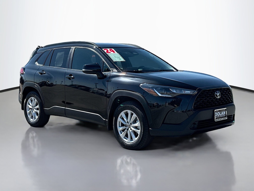 Used 2024 Toyota Corolla Cross LE SUV