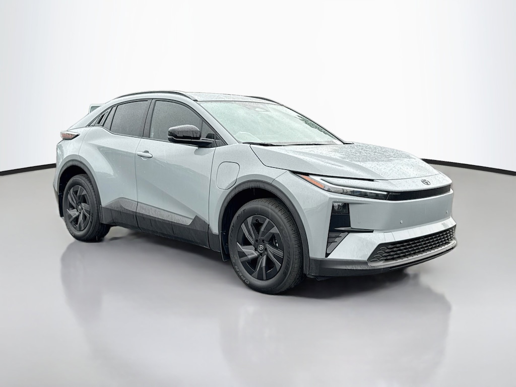 New 2026 Toyota C-HR SE SUV