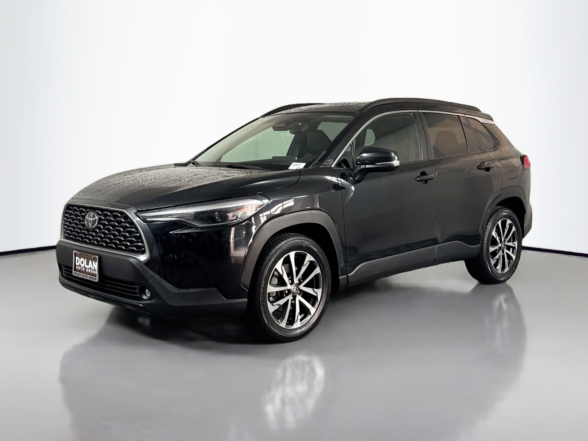 Certified 2024 Toyota Corolla Cross XLE with VIN 7MUEAABG4RV081264 for sale in Northfield, Minnesota