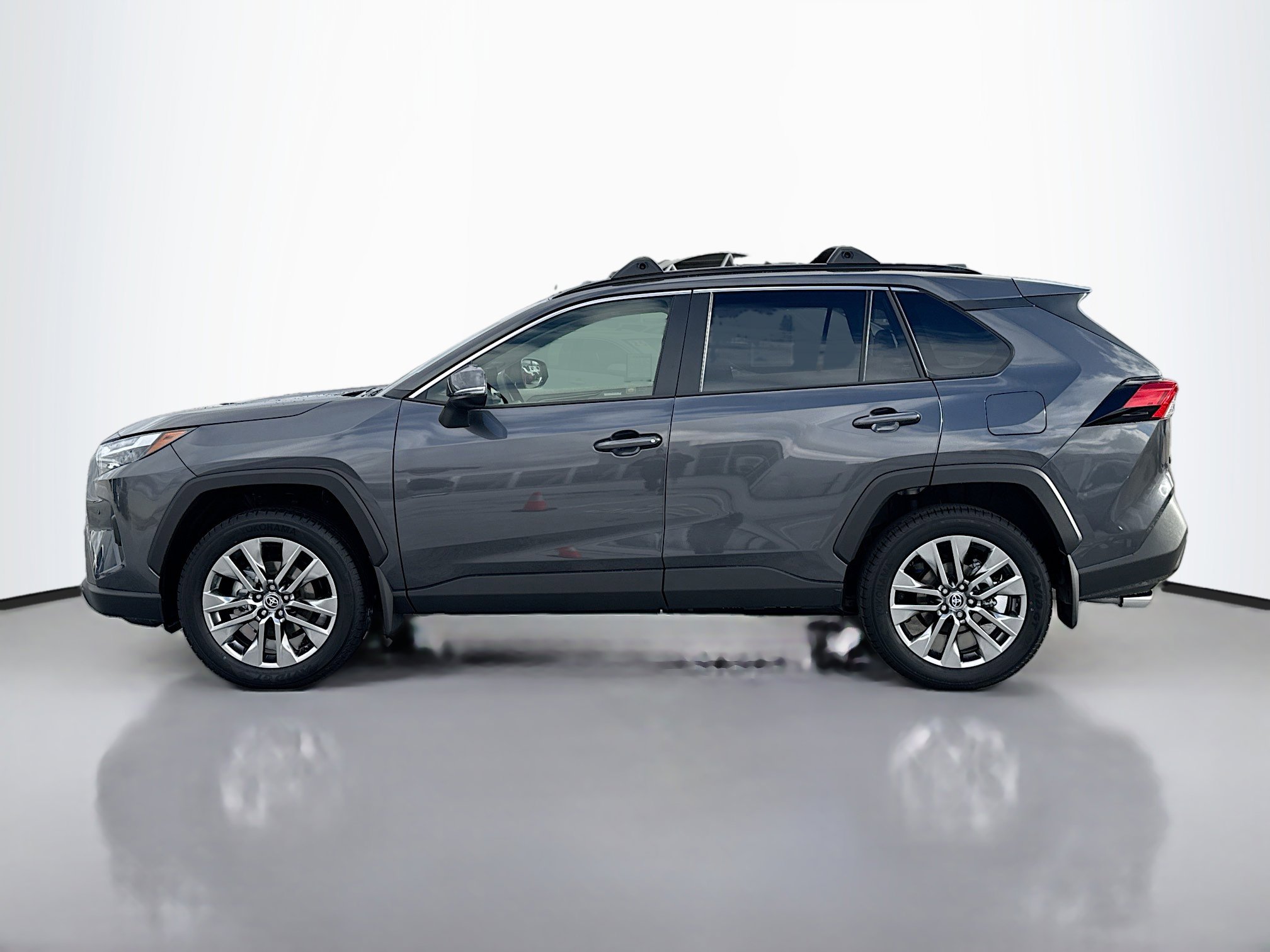 2025 Toyota RAV4 XLE Premium photo 2