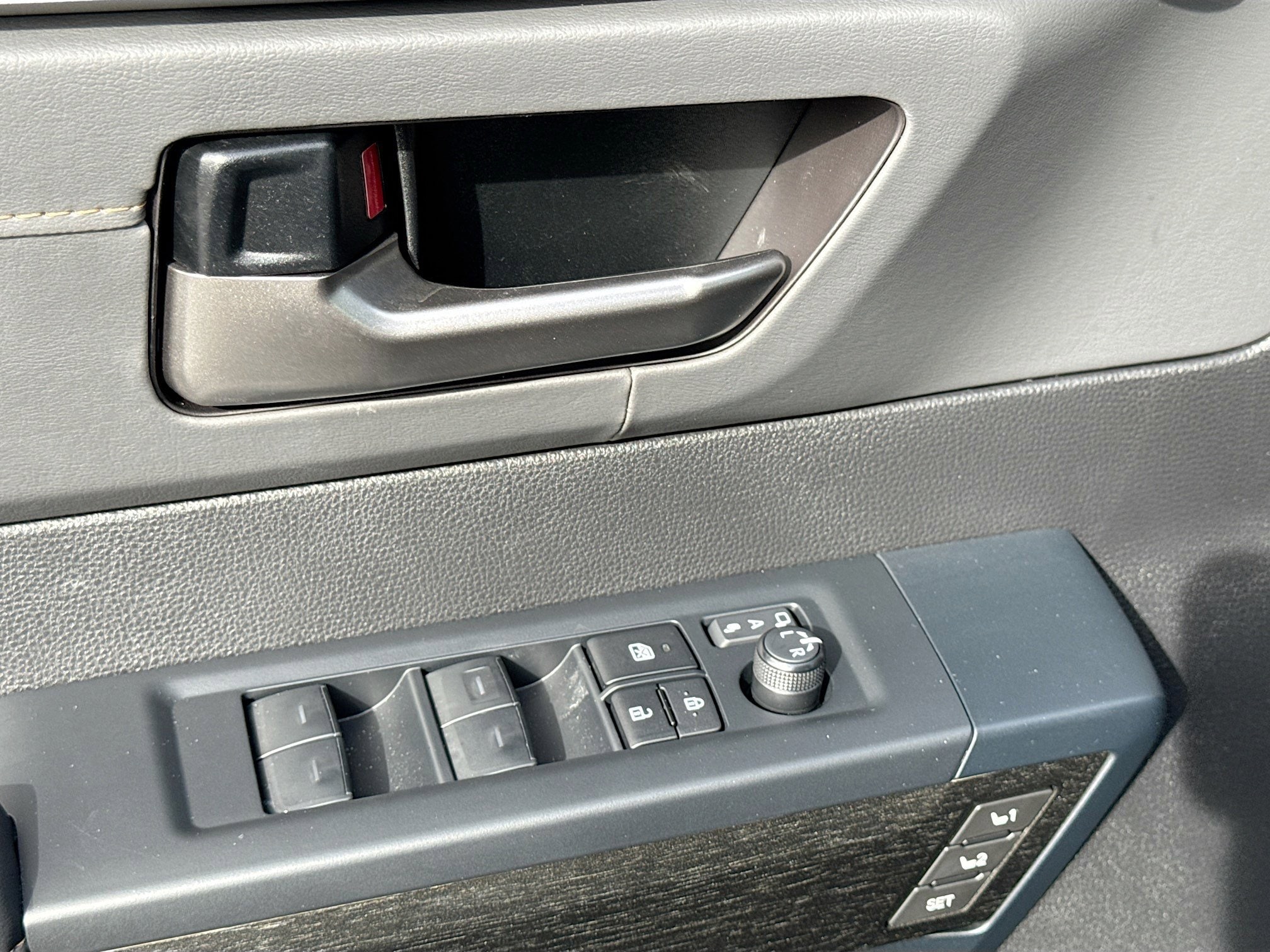 2026 Toyota Tundra Capstone - Photo 35