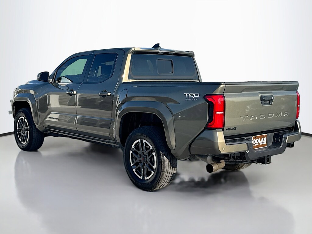 Used 2024 Toyota Tacoma 4WD SR5/TRD Sport/TRD Off Road/Limited Truck Double Cab